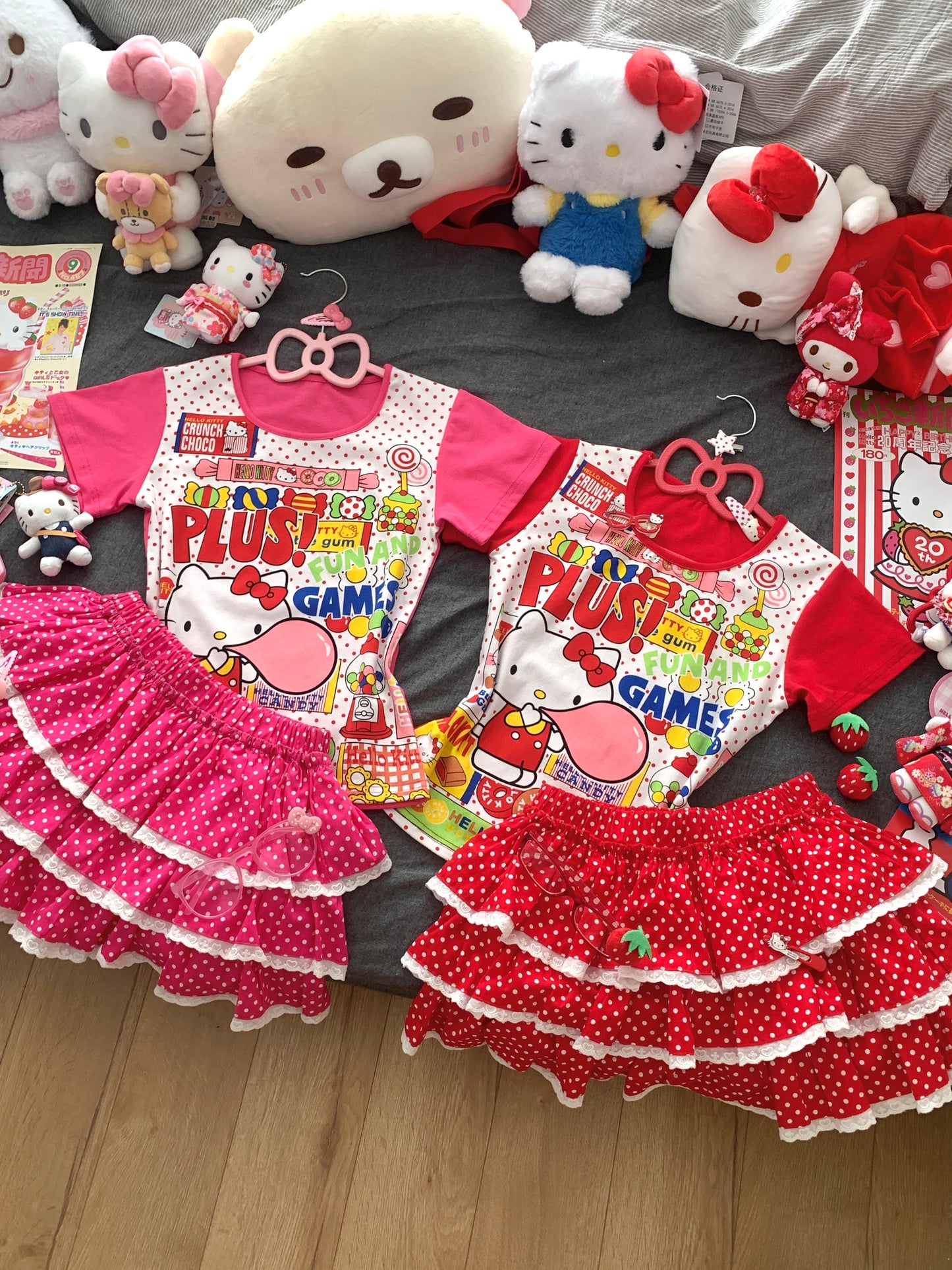 Decora Kei Set – Kitty Tee & Polka Dot Skirt set Blurred Bear