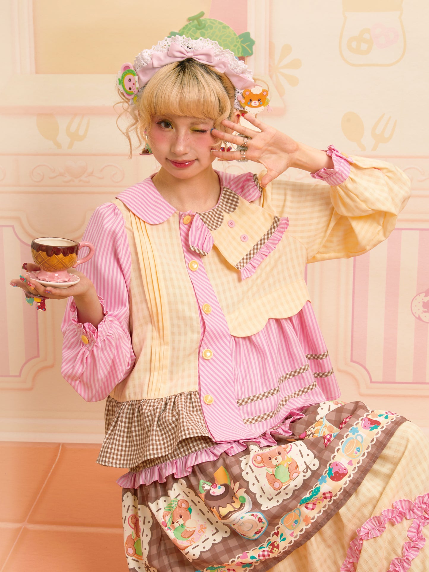 Lutra Jump - Decora Kei Pink Yellow Patchwork Shirt blouse Lutra Jump