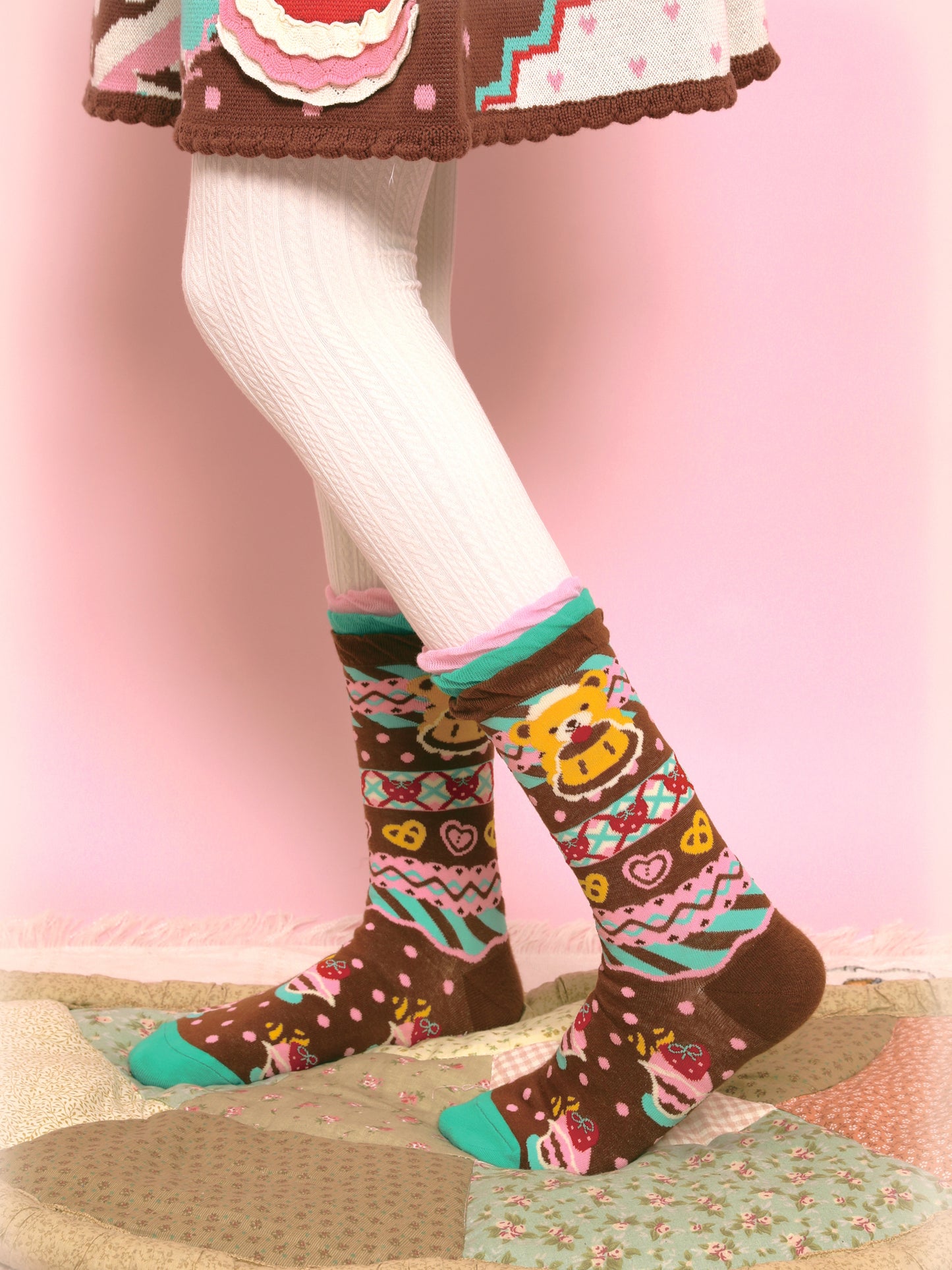 Lutra Jump - Kawaii Bear Stripe Pattern Lace Mid Socks socks Lutra Jump