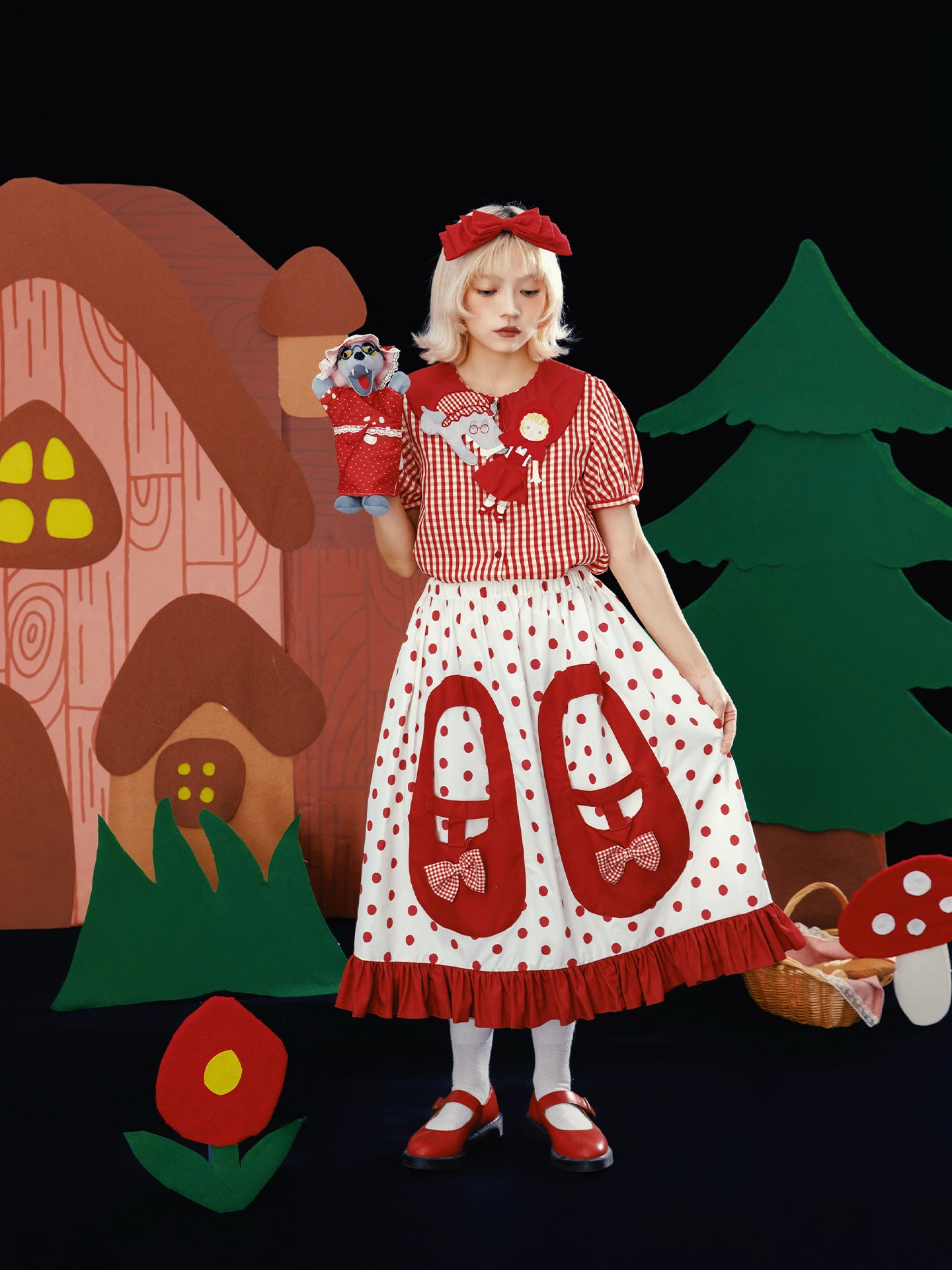 Meugler – Kawaii Giant Red Shoes Bow Pocket Polka Dot Skirt