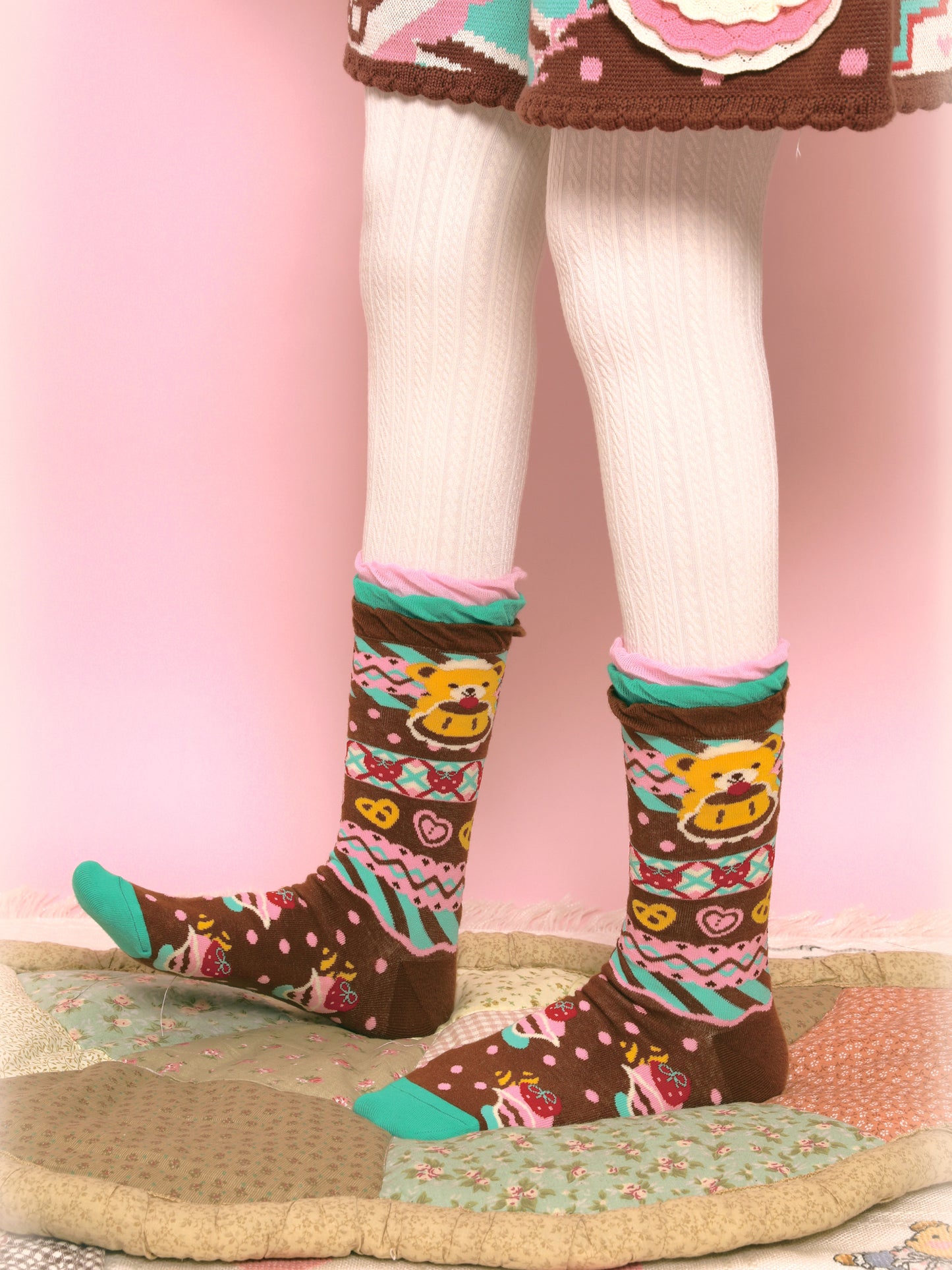 Lutra Jump - Kawaii Bear Stripe Pattern Lace Mid Socks socks Lutra Jump