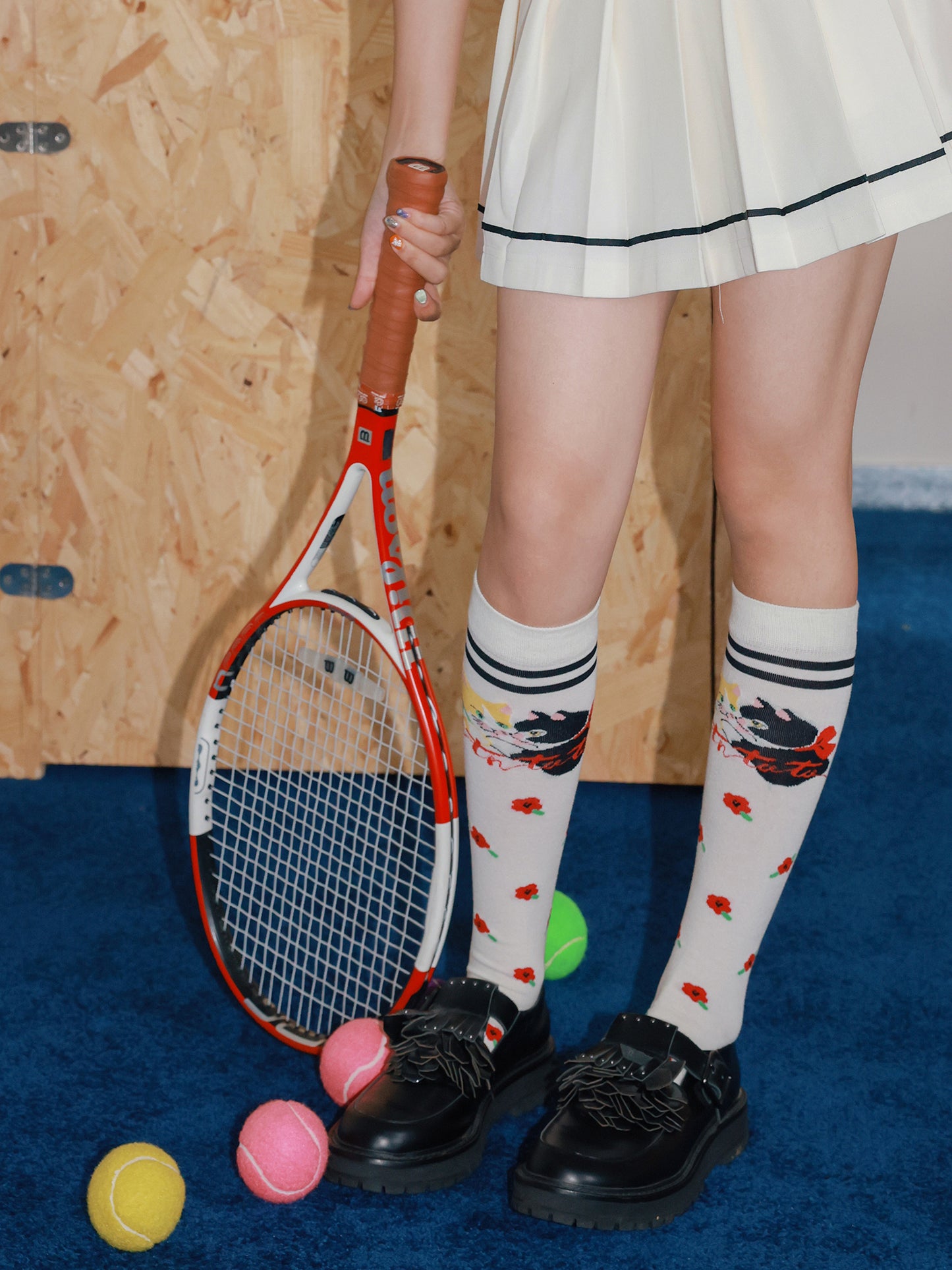 Tntntutu - Kidcore White Kitten & Floral Calf Socks sock tntntutu