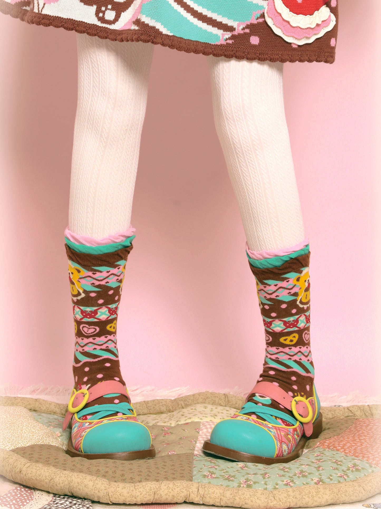 Lutra Jump - Kawaii Bear Stripe Pattern Lace Mid Socks socks Lutra Jump