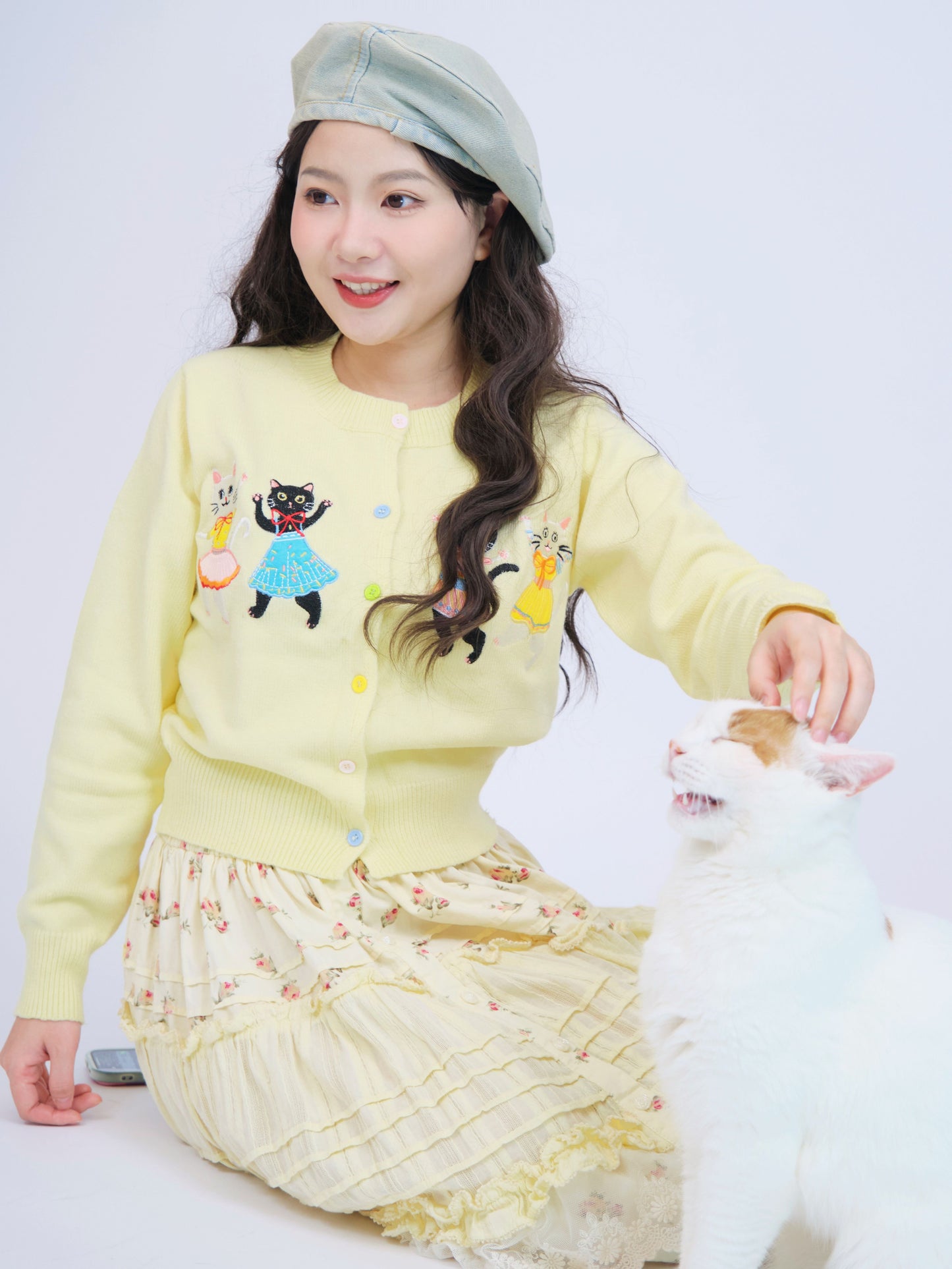 MeowMeow Bug – Decora Kei Candy Cat Short Knit Cardigan cardigan MeowMeow Bug