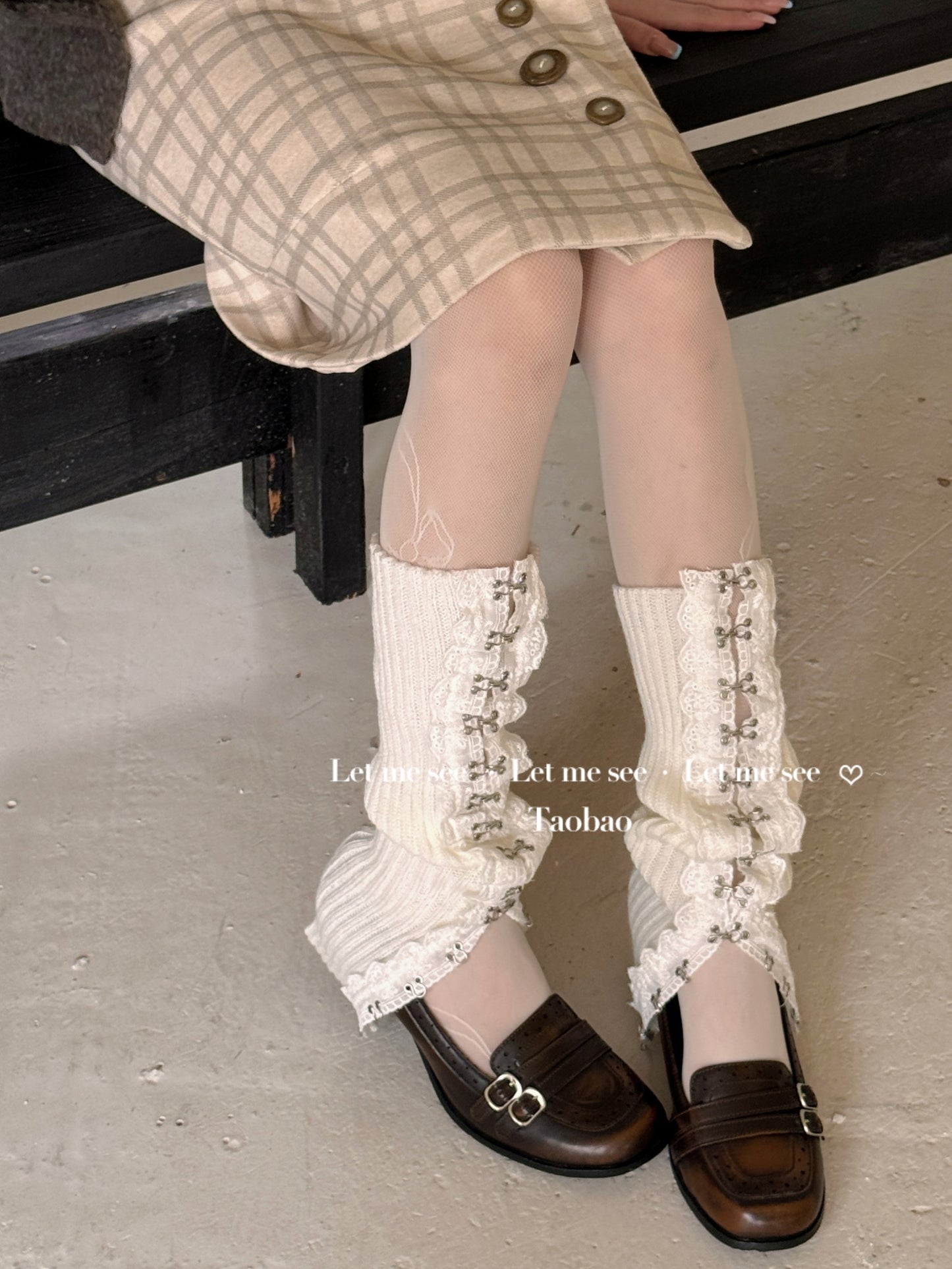 LET ME SEE - Kawaii Lace Knit Leg Warmers Split Slimming leg warmmers let me see White