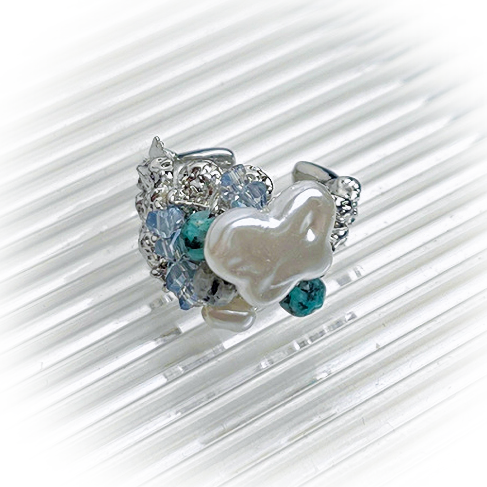 Kiwi Store - Y2K Beaded Ring ring kiwi store Cyan Butterfly Ring - 1pc
