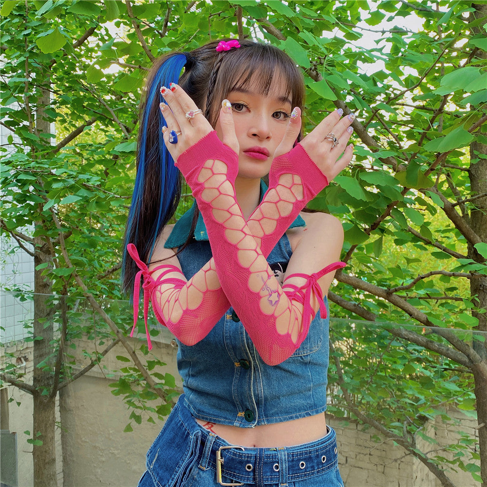 LET ME SEE Cross Strap Arm Sleeves | Multicolor Hollow-Out Sleeves sleeves Land Decora Rose Red