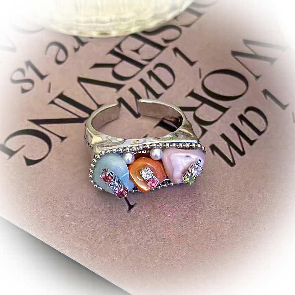 Kiwi Store - Y2K Beaded Ring ring kiwi store Three Colors Ring - 1pc