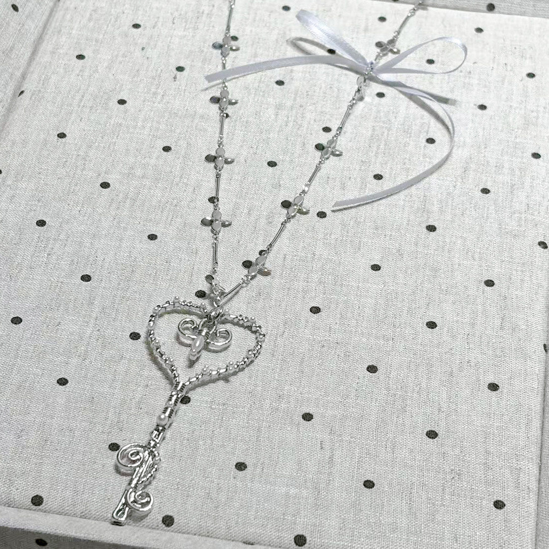 Kiwi Store - Y2K Angel Note Necklace accessory kiwi store Key