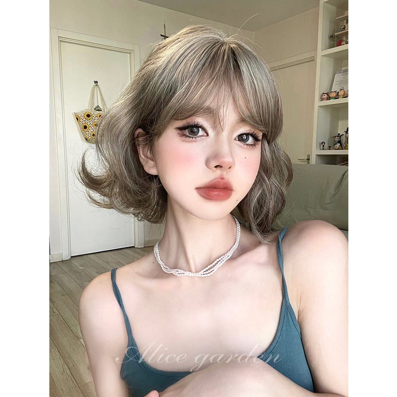 Alice Garden Harajuku Style Short Wig – Ash Gray Brown Curls wig Alice Garden