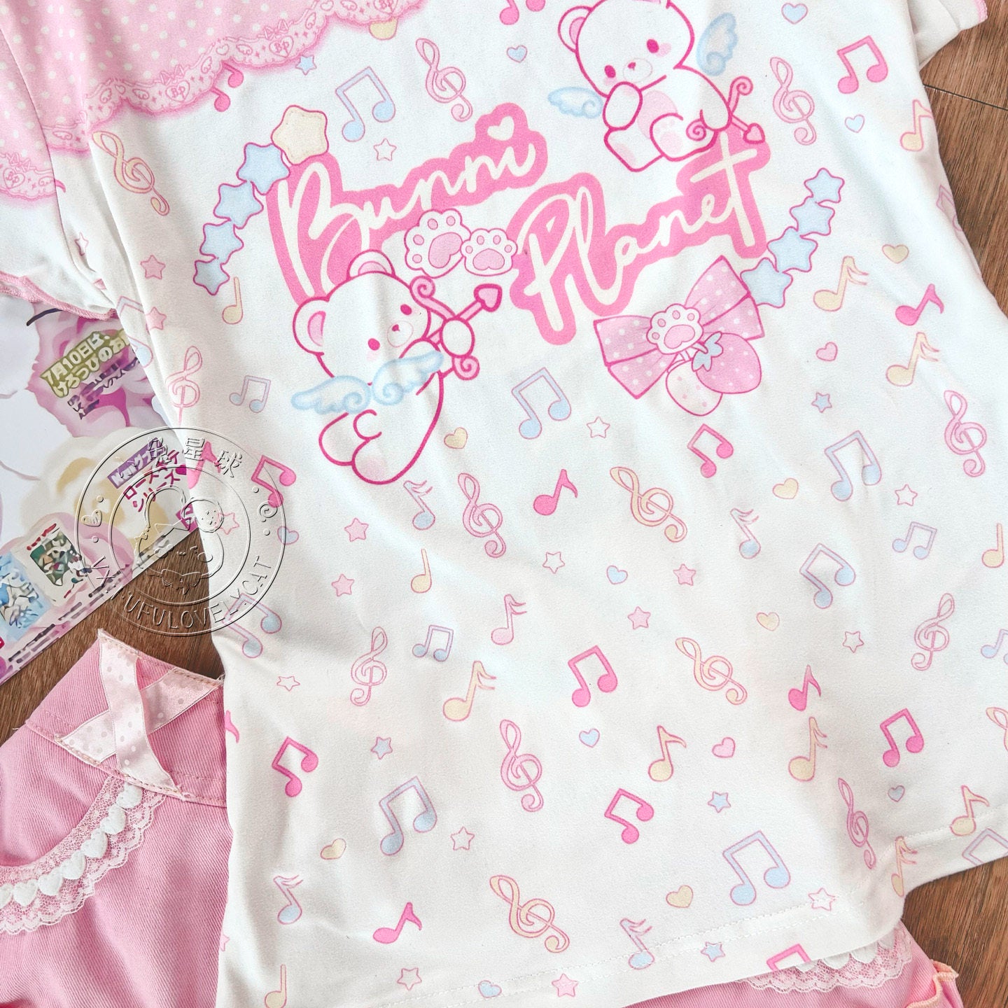 Bunny Planet - Bow Print Soft Tee tshirt bunnyplanet