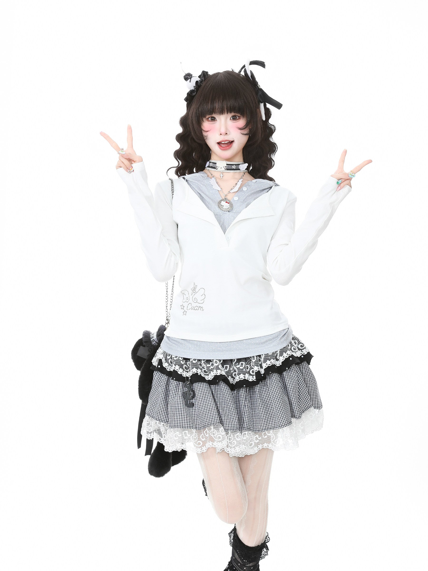 Languid Park - Star Rhinestone Hooded Tee shirt Languid Park