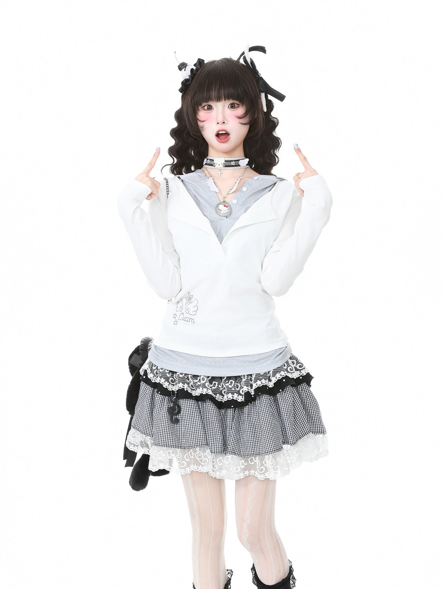 Languid Park - Star Rhinestone Hooded Tee shirt Languid Park White S