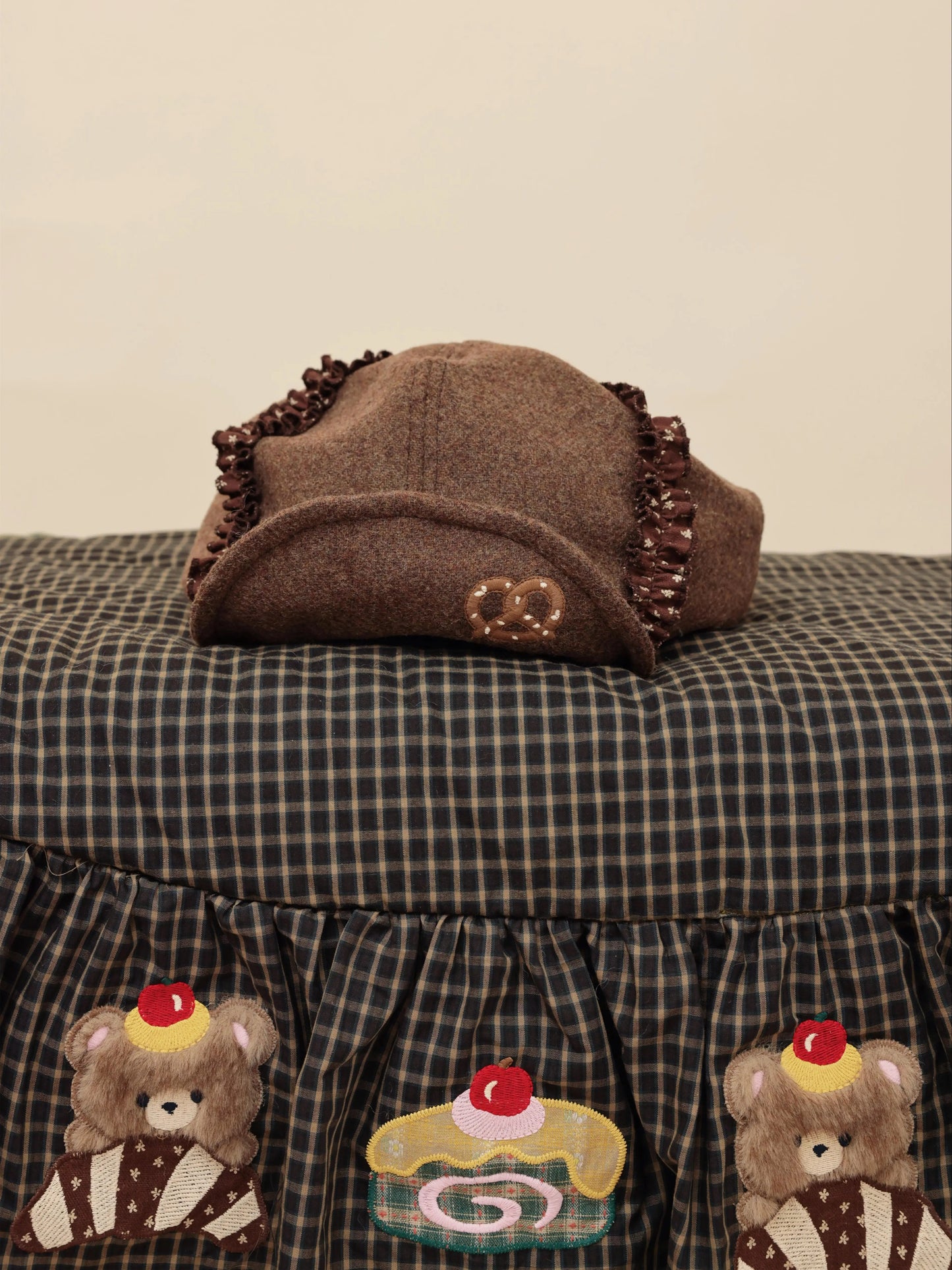 SemenCoicis - Kawaii Vintage Lace Embroidered Wool Beret hat SemenCoicis