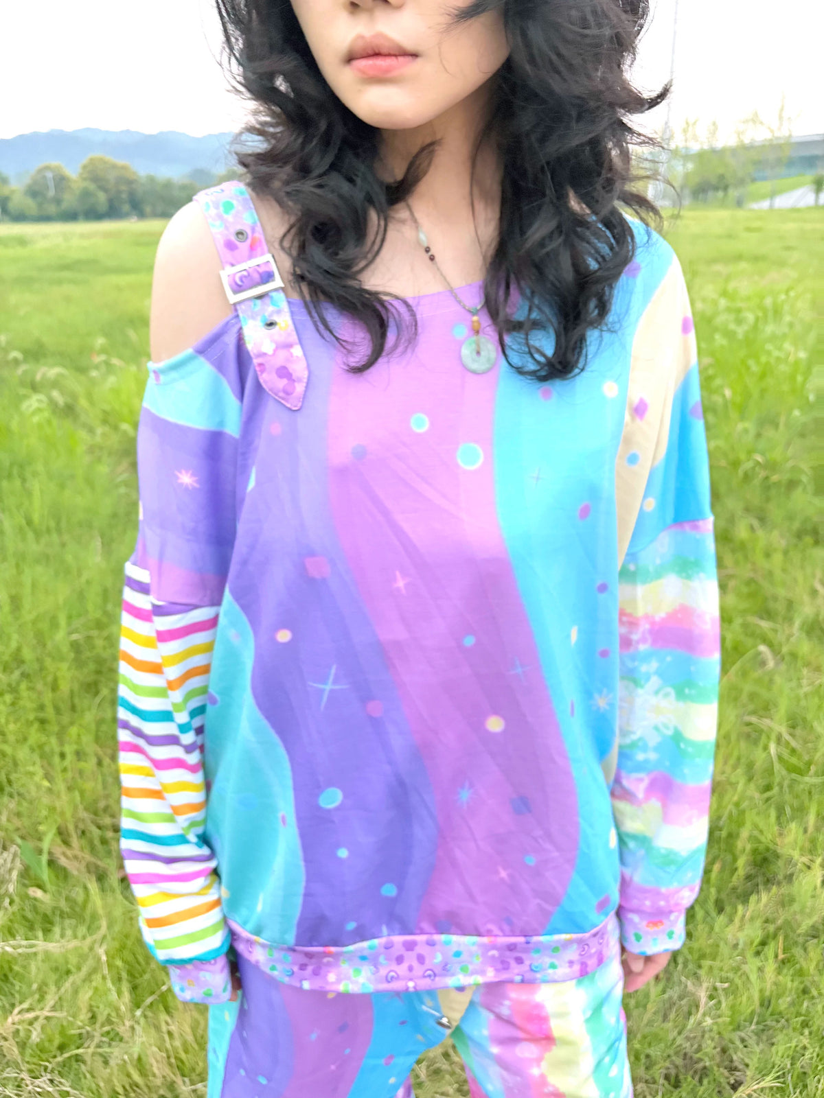 LEERROO - Neon Wave Y2K Asymmetric Shoulder Top hoodie Leerroo