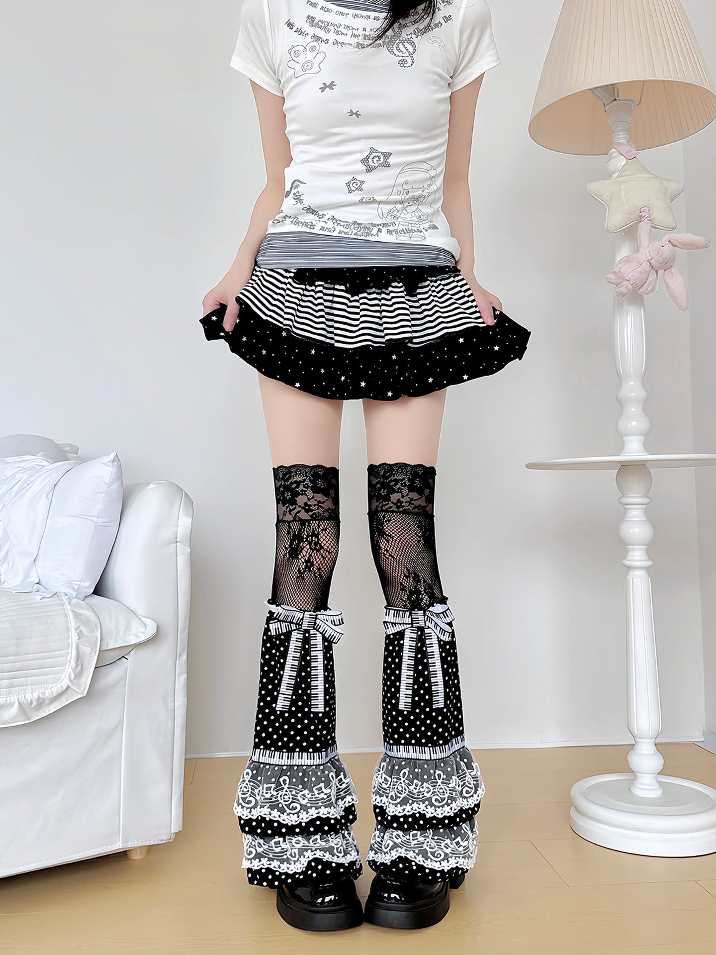 Vintage Piano Note Lace Leg Warmers sock left