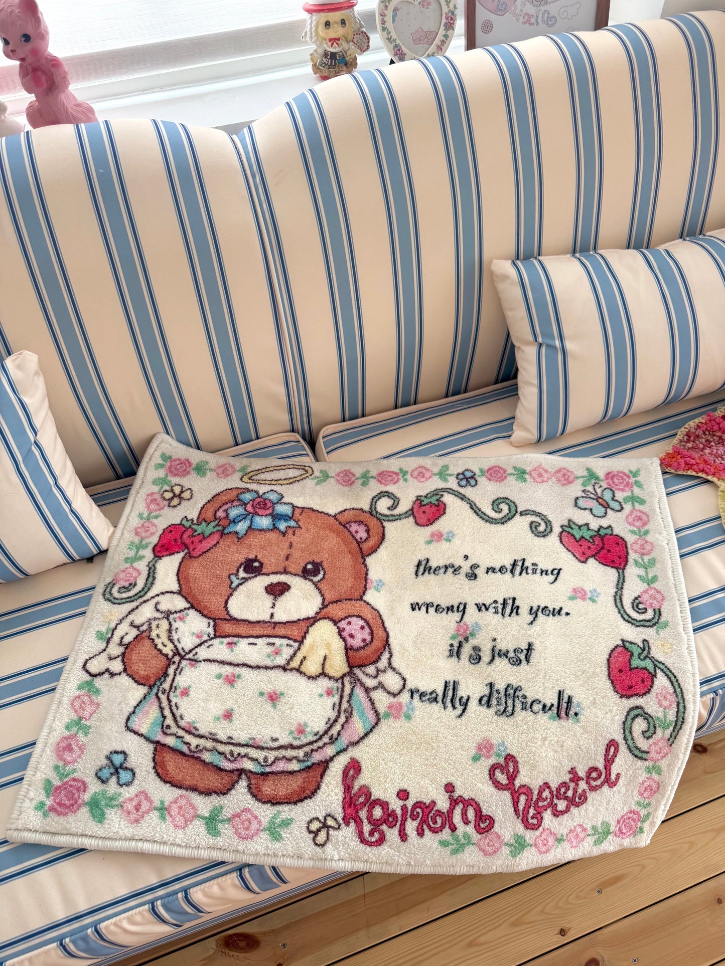 KaiXin Hostel - Bear Strawberry Cross Stitch Rug mat KaiXin hostel