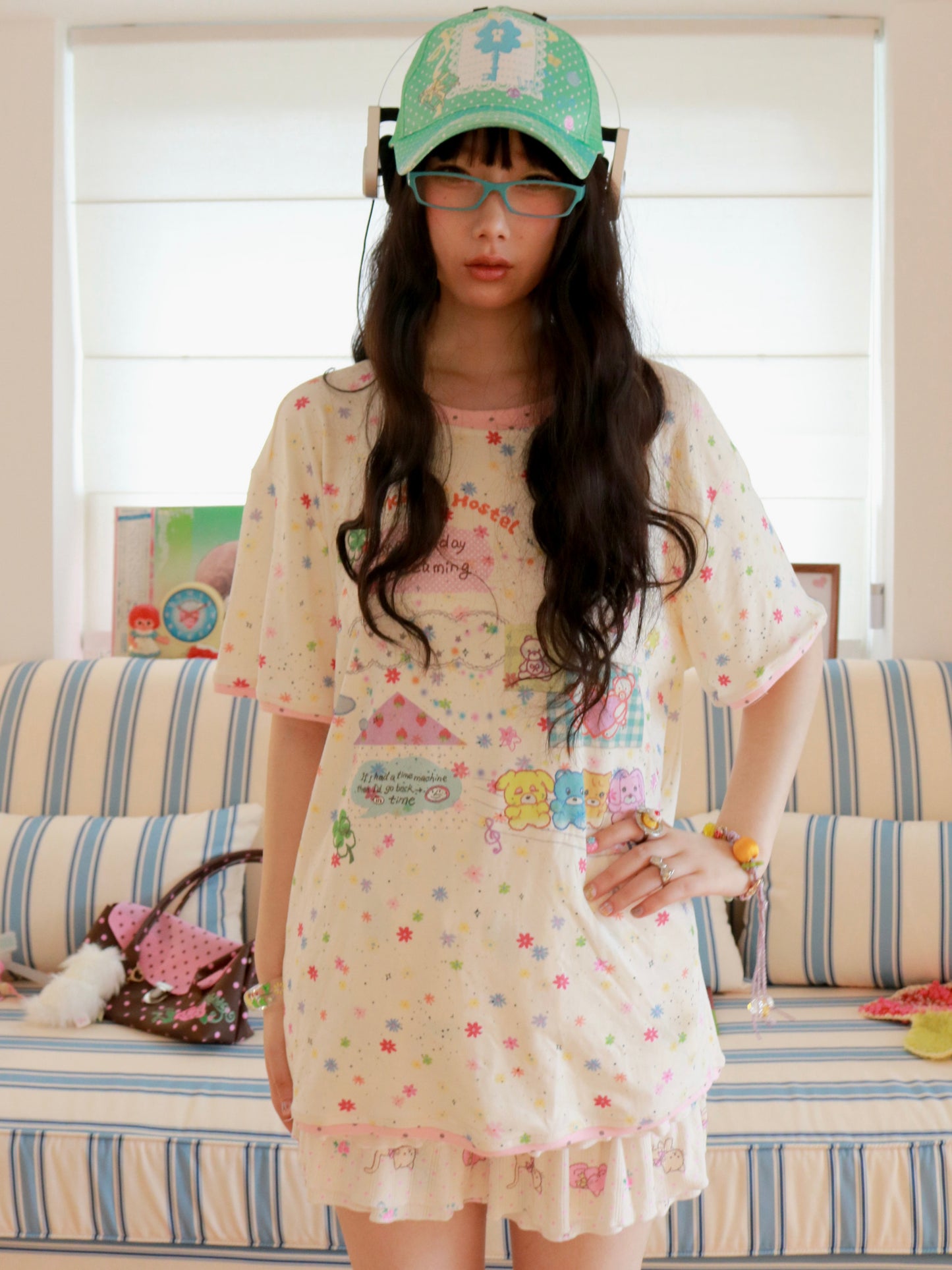 KaiXin Hostel - Floral Print Loose T-Shirt tee KaiXin hostel
