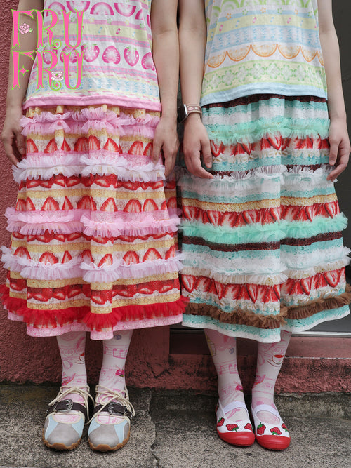 FruFru - Strawberry Lace Print Skirt skirt frufru