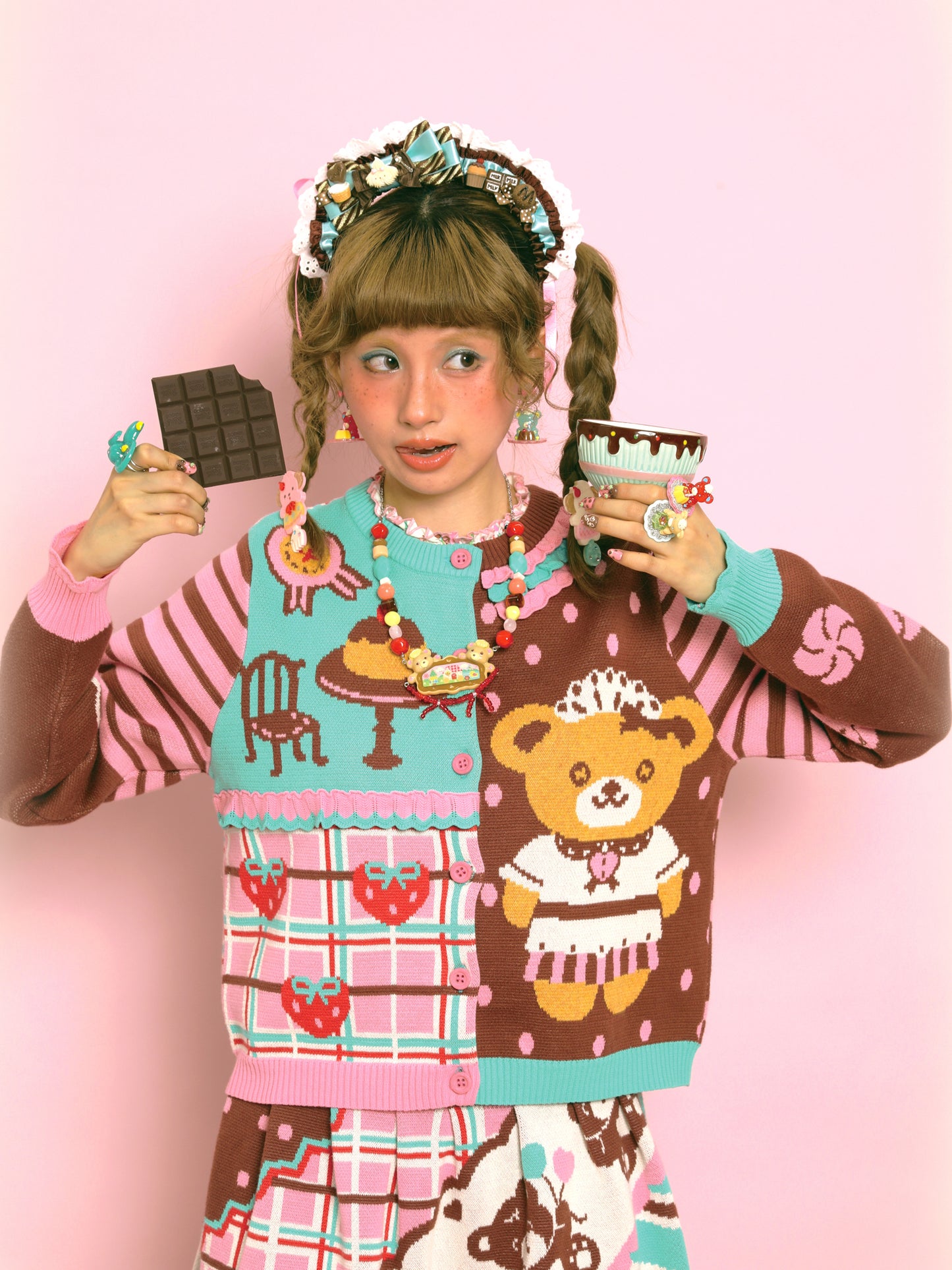 Lutra Jump - Kawaii Bear Lace Knit Cardigan Sweater