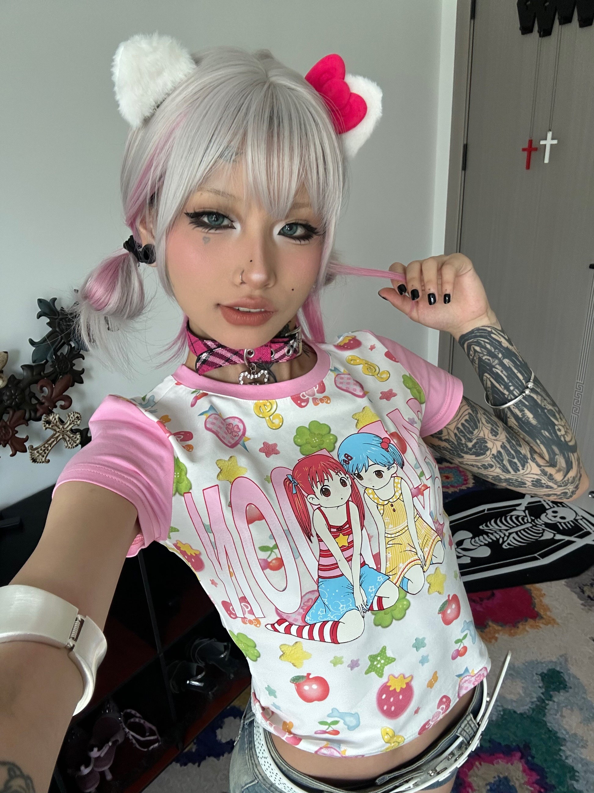 Cartoon Box - Anime Girl Crop Tee shirt cartoon box