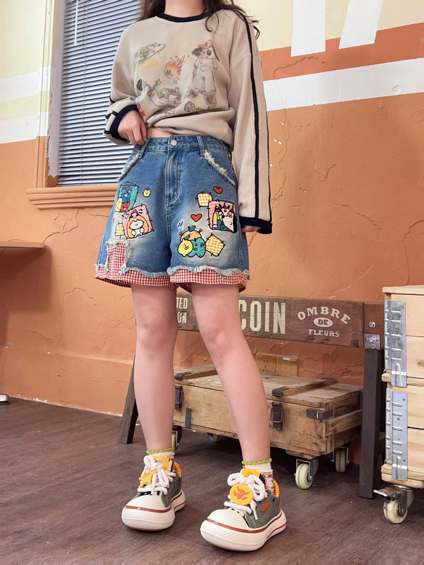 Robootoo - Embroidered High Waist Denim Shorts
