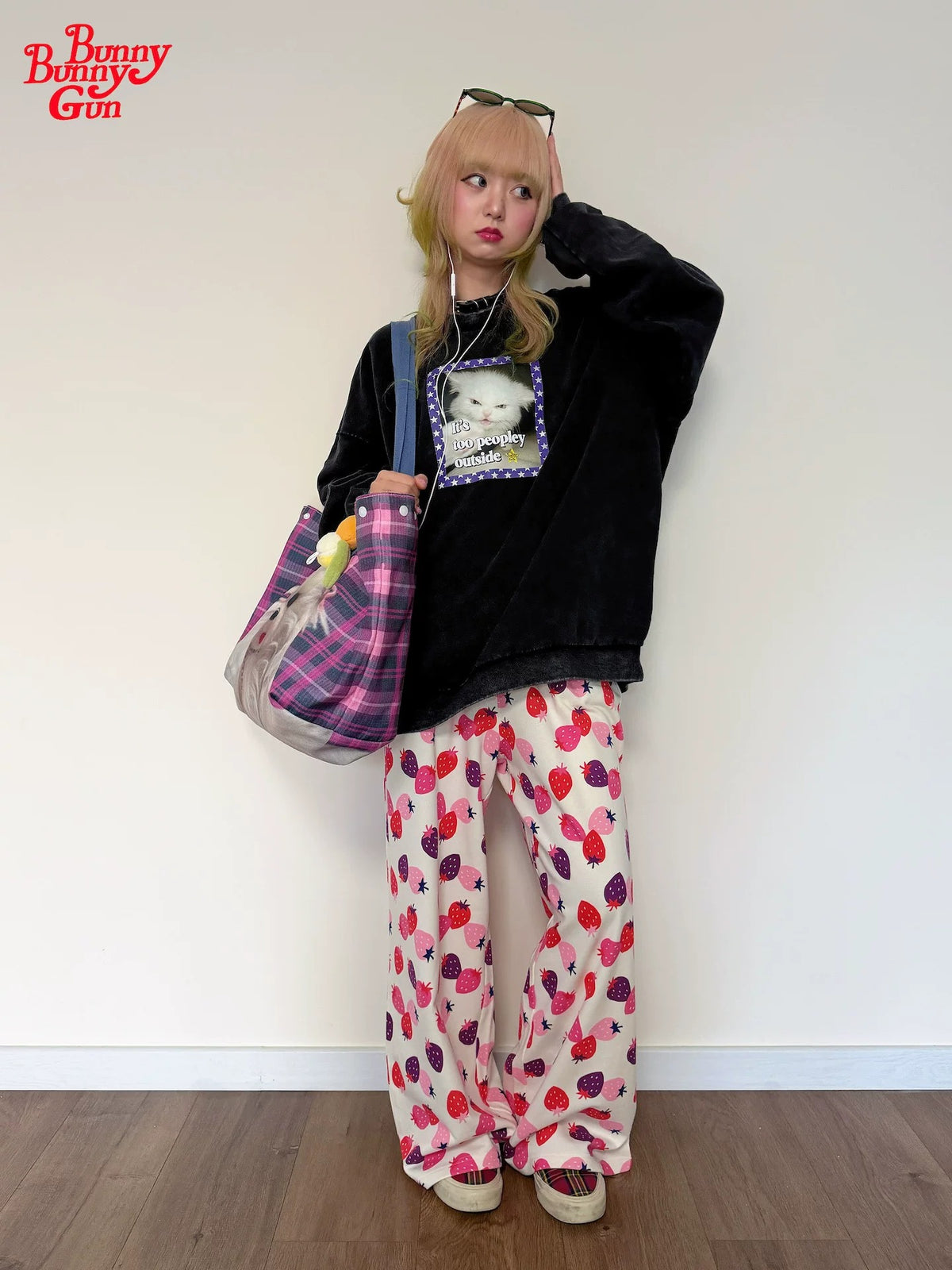 bunnybunnygun - Strawberry Print Wide-Leg Pants pants bunnybunnygun