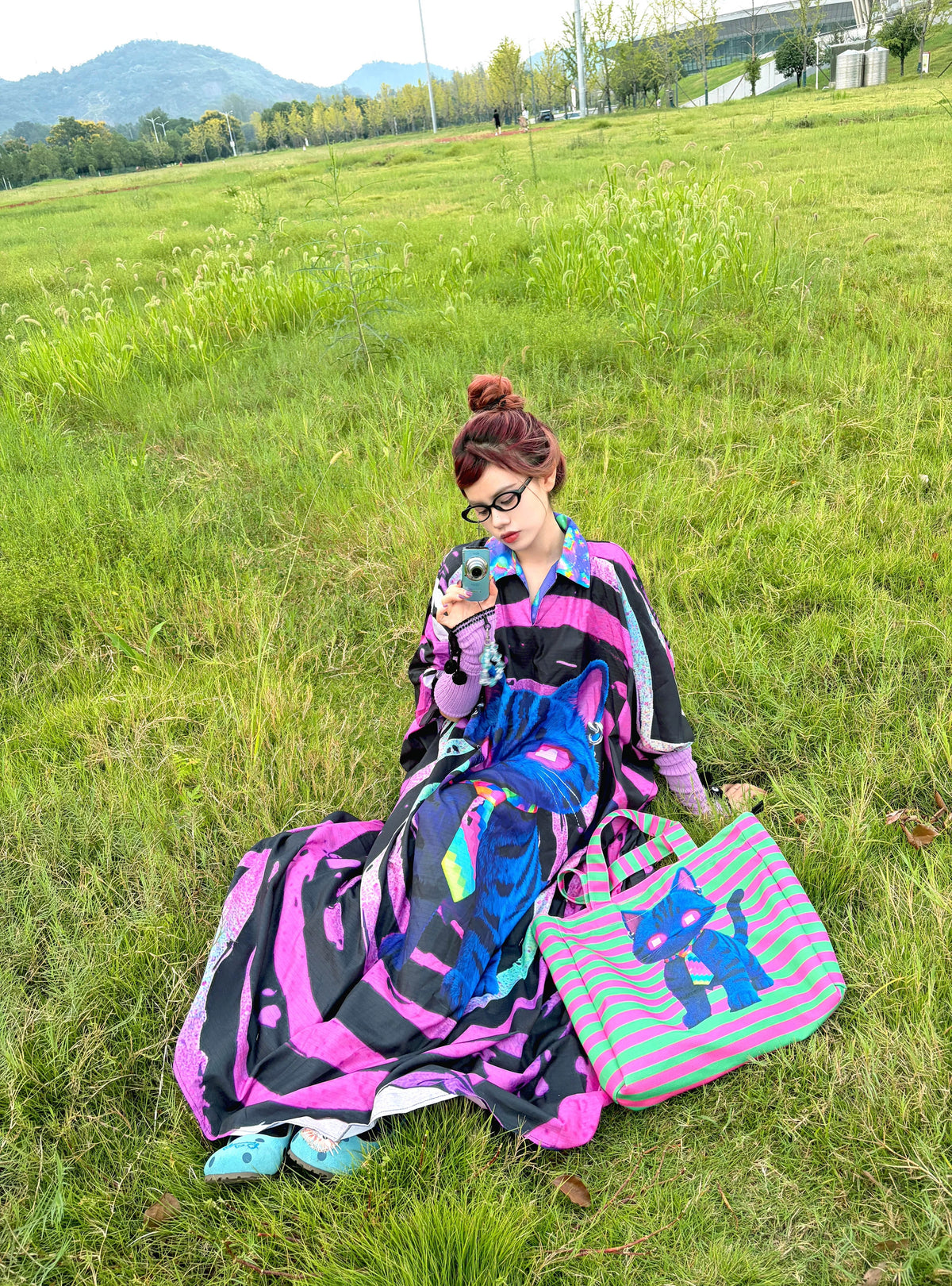 LEERROO - Devil Cat Y2K Striped Print Canvas Tote Bag bag Leerroo