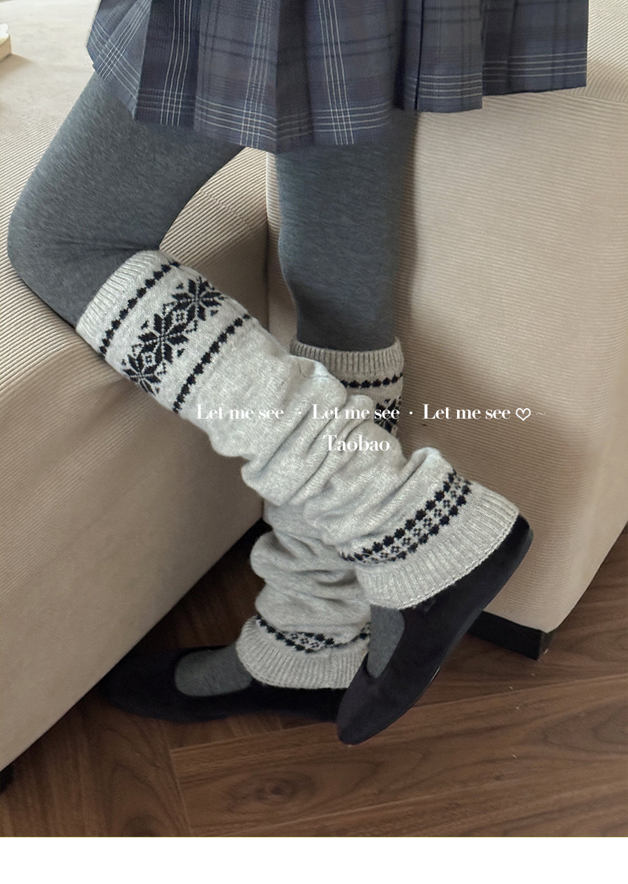 LET ME SEE - Fair Isle Snowflake Leg Warmers leg warmmers let me see