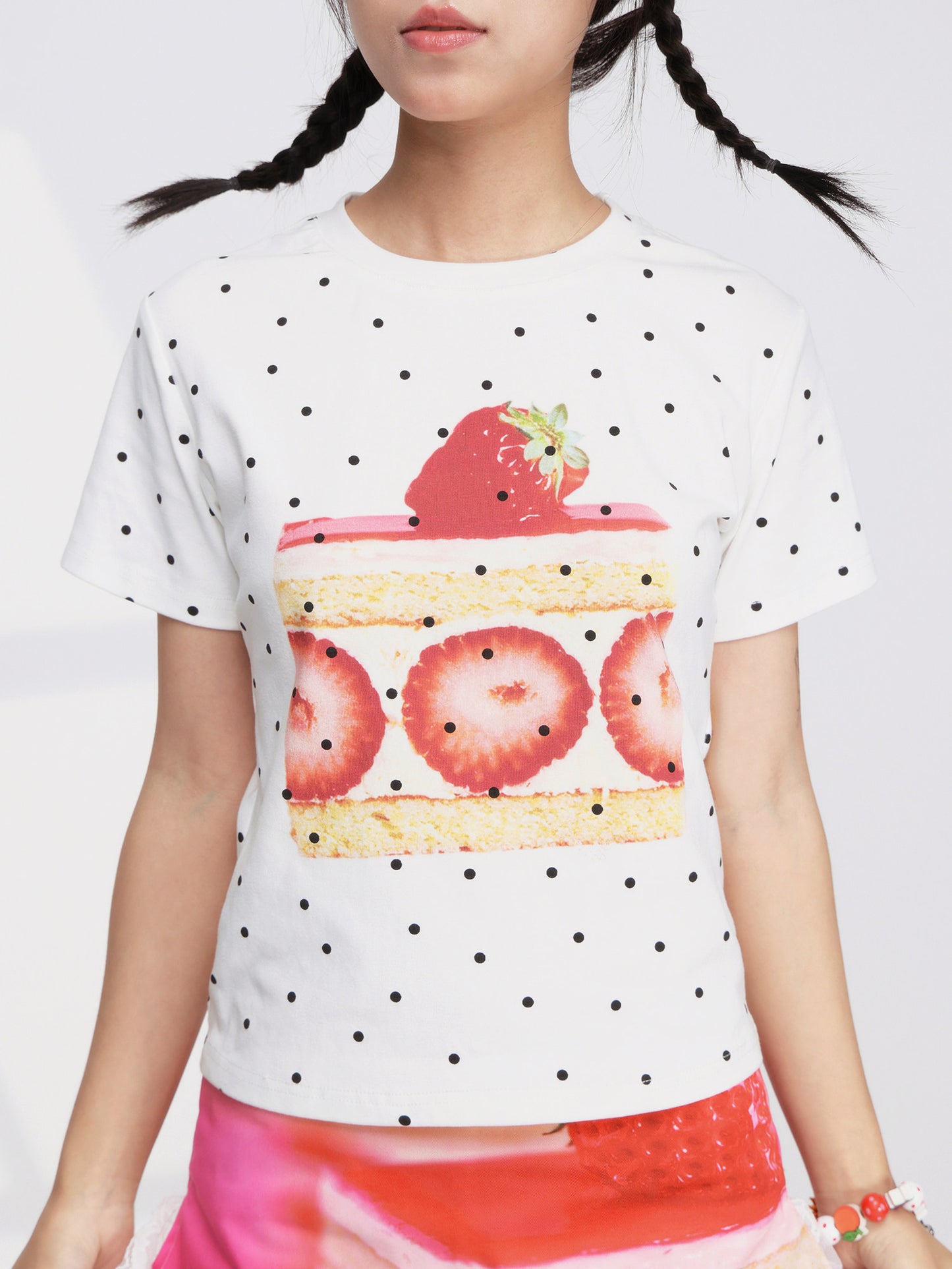 FRUITS - White Strawberry Print Tee tshirt Fruits S