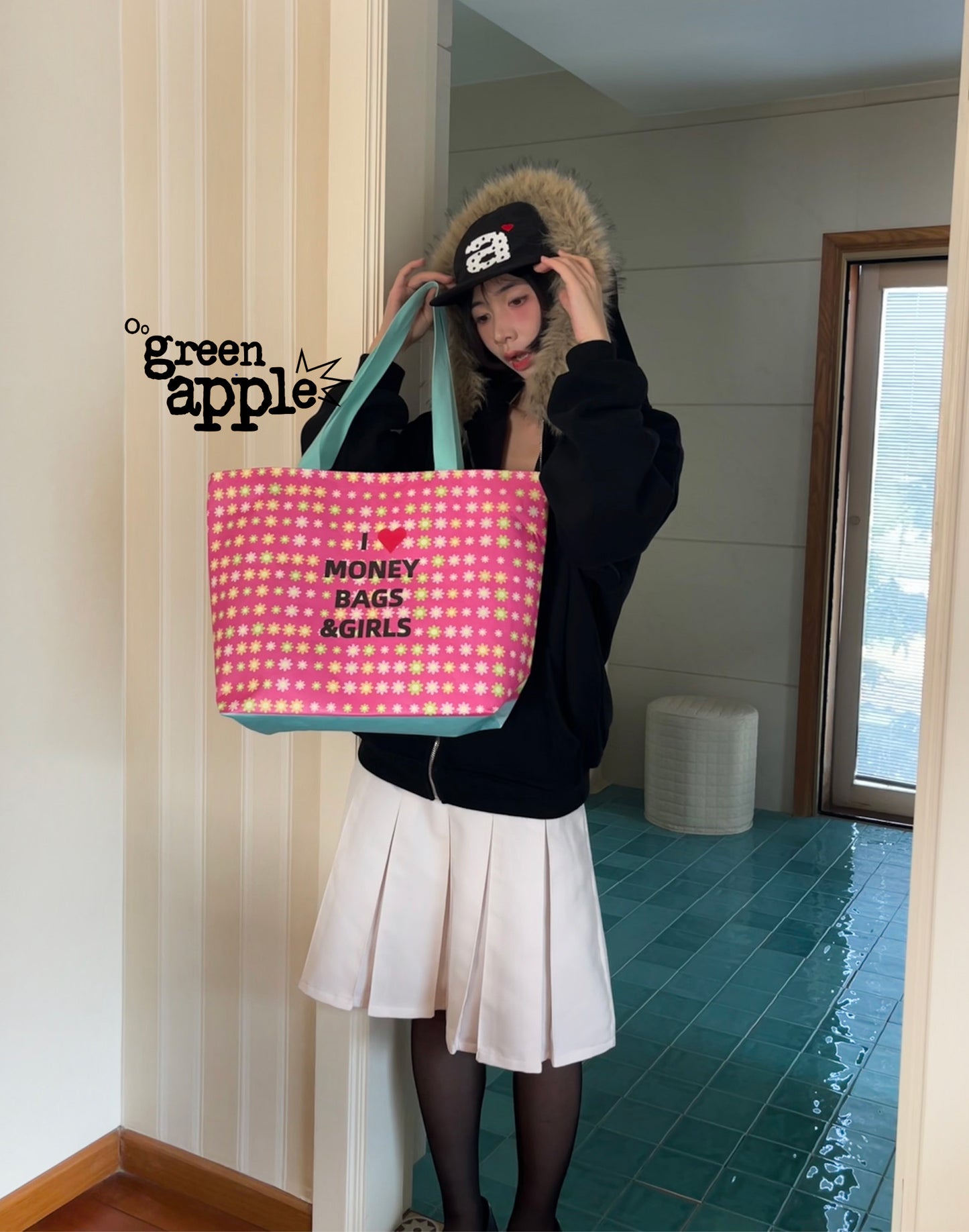 Oogreenapple - Y2K Doll Print Tote Bag bag Oogreenapple