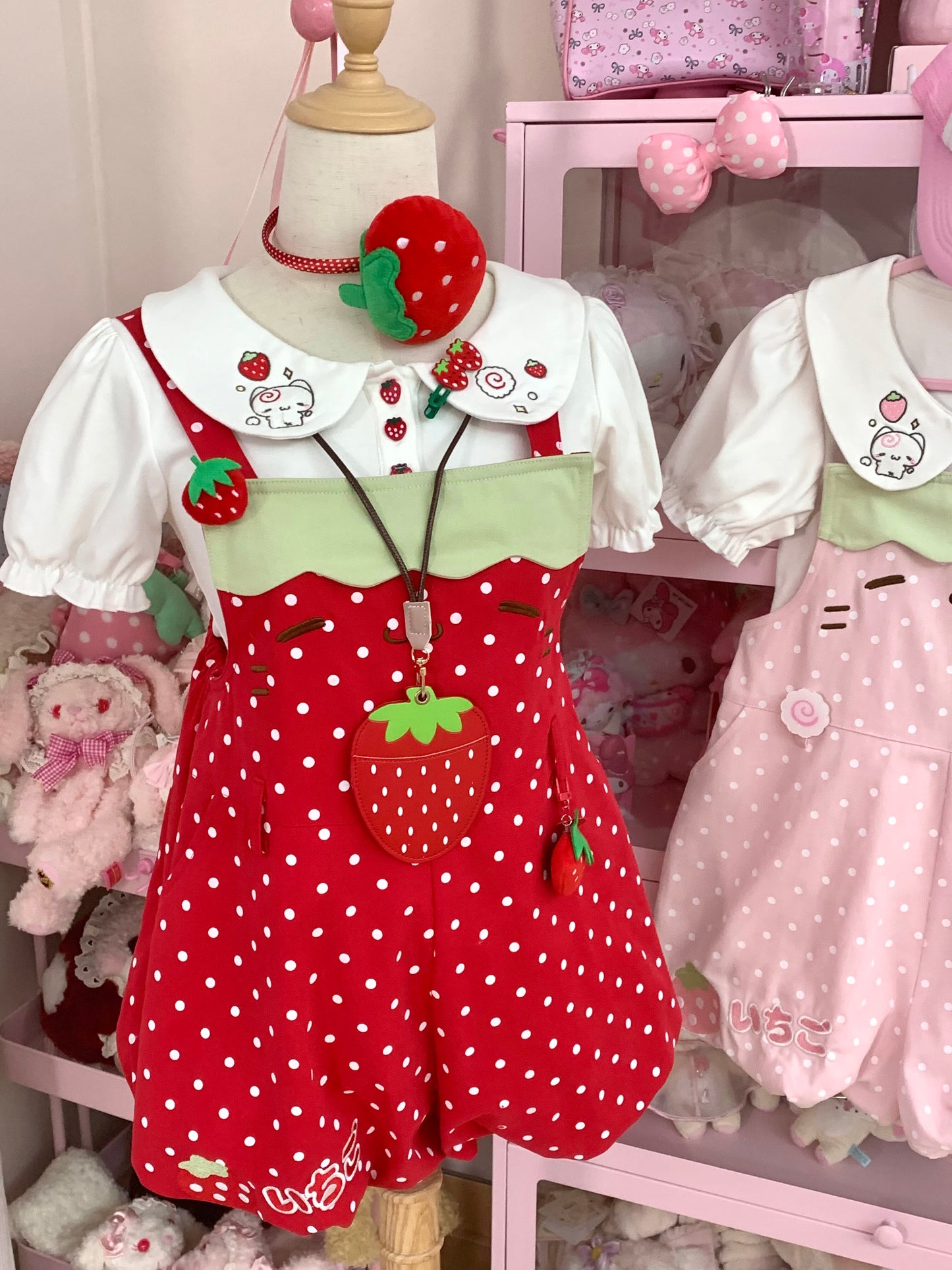 Blurred Bear - Strawberry Doll Collar Overalls Set set Blurred Bear