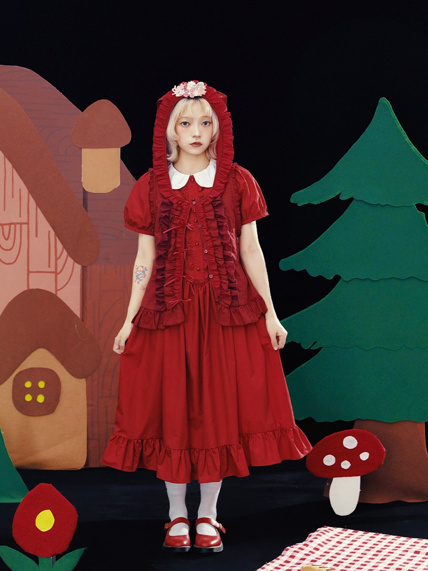 Meugler - Red Embroidered Vintage Dress dress Meugler