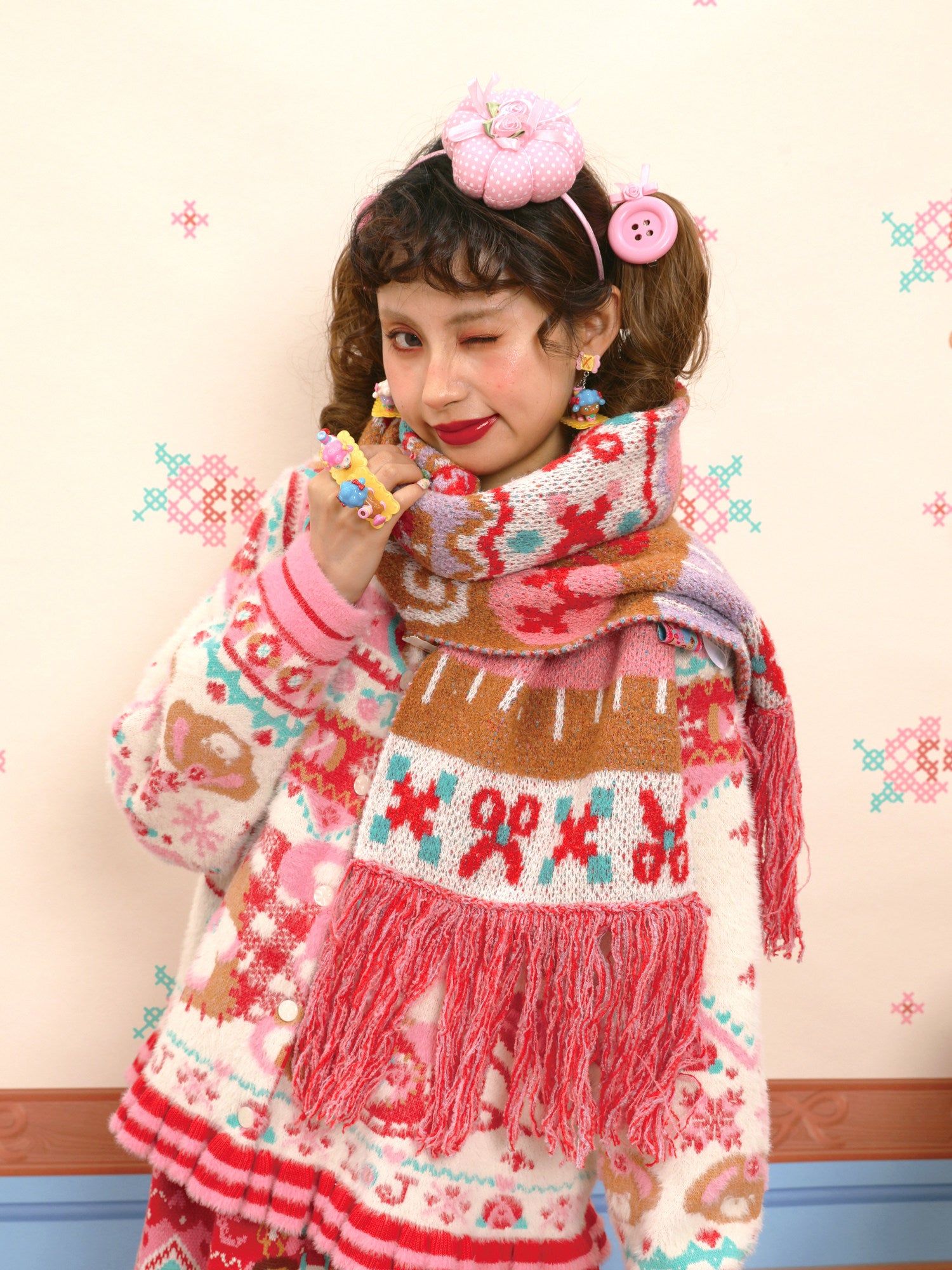Lutra Jump - Decora Bunny Knit Fringe Scarf scarf Lutra Jump