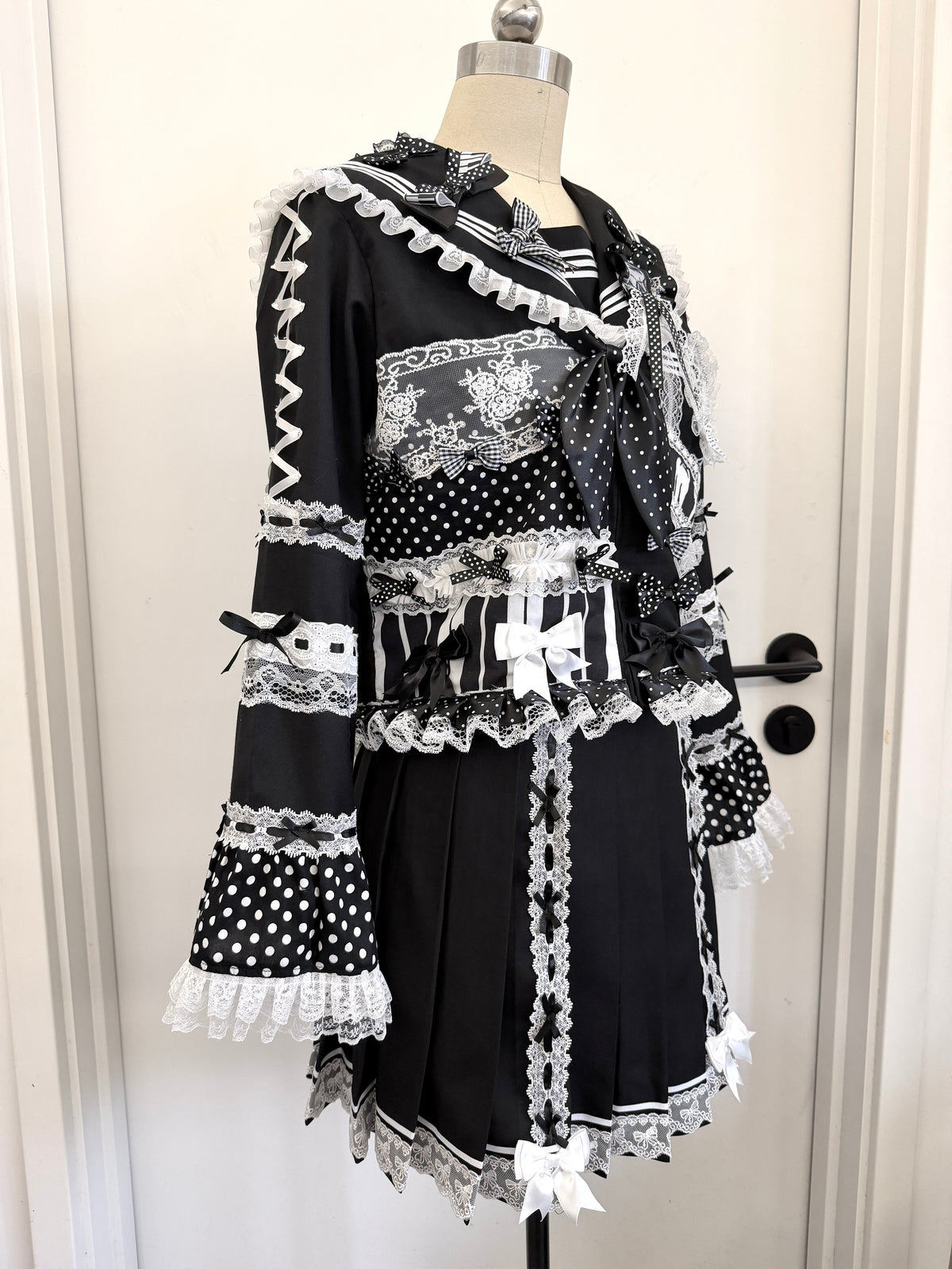 Red Devil - Black White Polka Dot Sailor Set shirt Red Devil