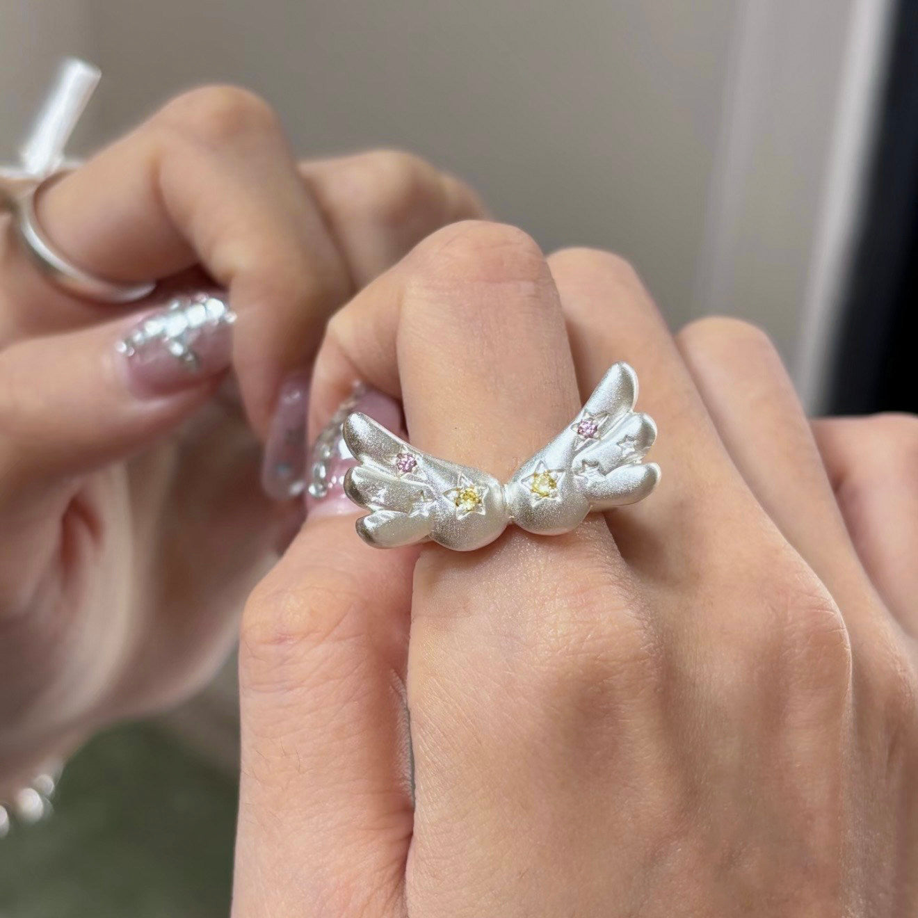 Kiwi Store - Y2K Angel Wing Hair Clip Ring accessory kiwi store