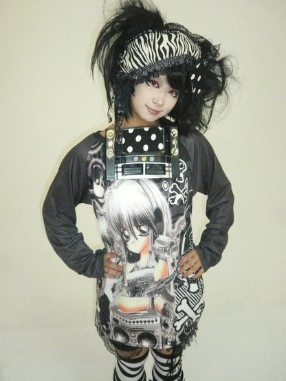 ki00bi00 - Gothic Skull Graphic Long Sleeve Tee shirt ki00bi00