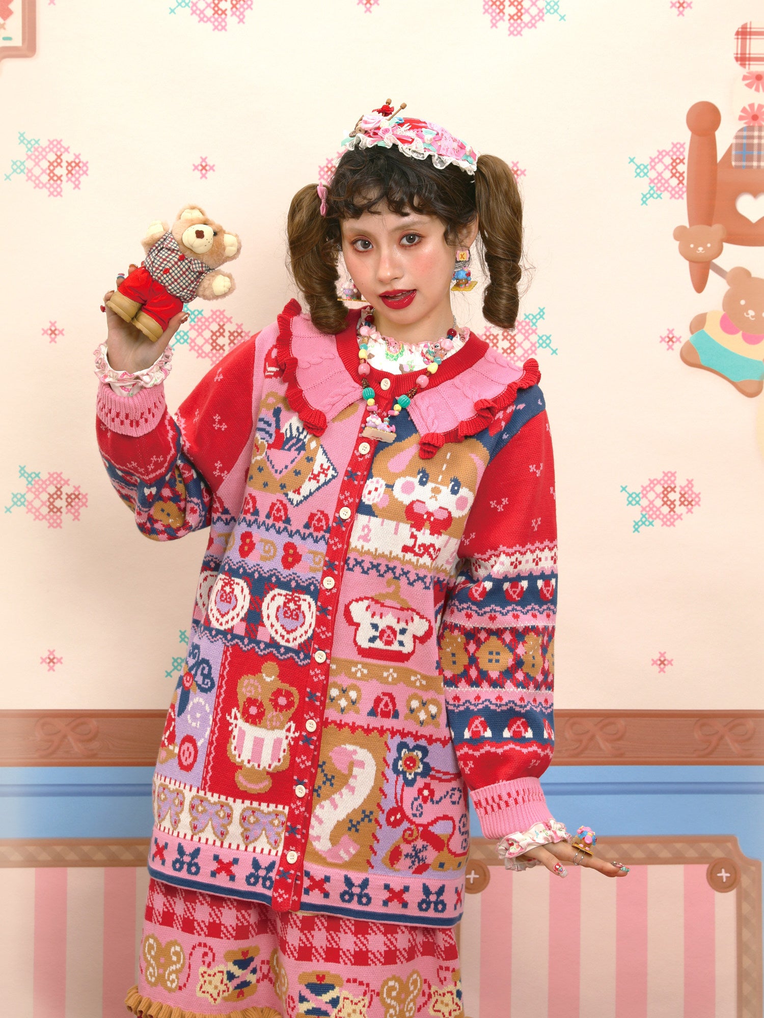 Lutra Jump - Decora Intarsia Knit Cardigan cardigan Lutra Jump