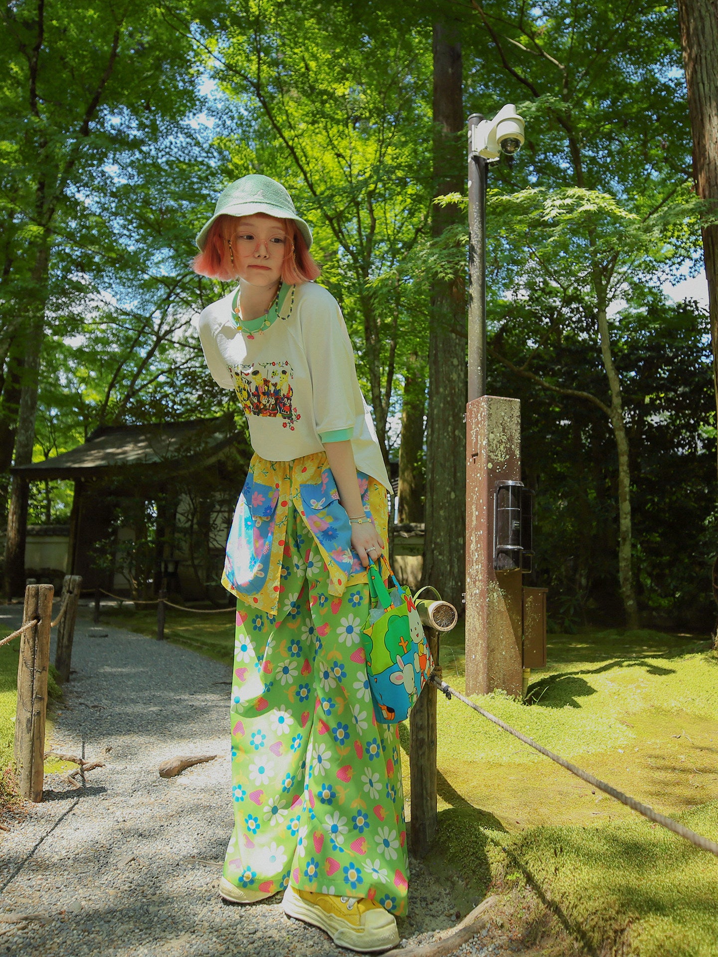made in zzz - Strawberry Floral Wide Leg Pants pants made in zzz