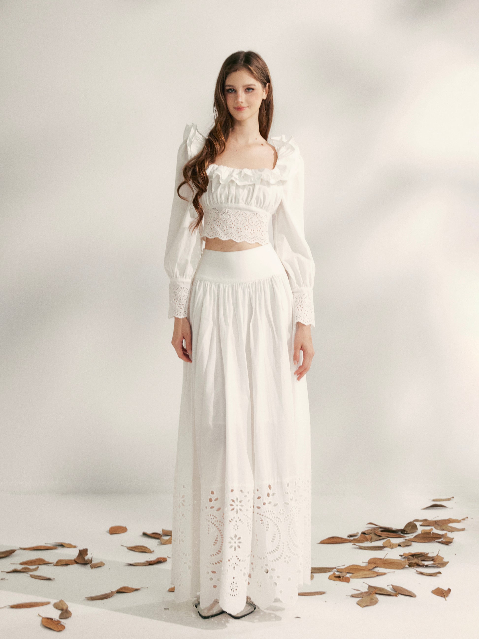 YZZI HE - Lily of the Valley Embroidered Two-Piece Set set YZZI HE