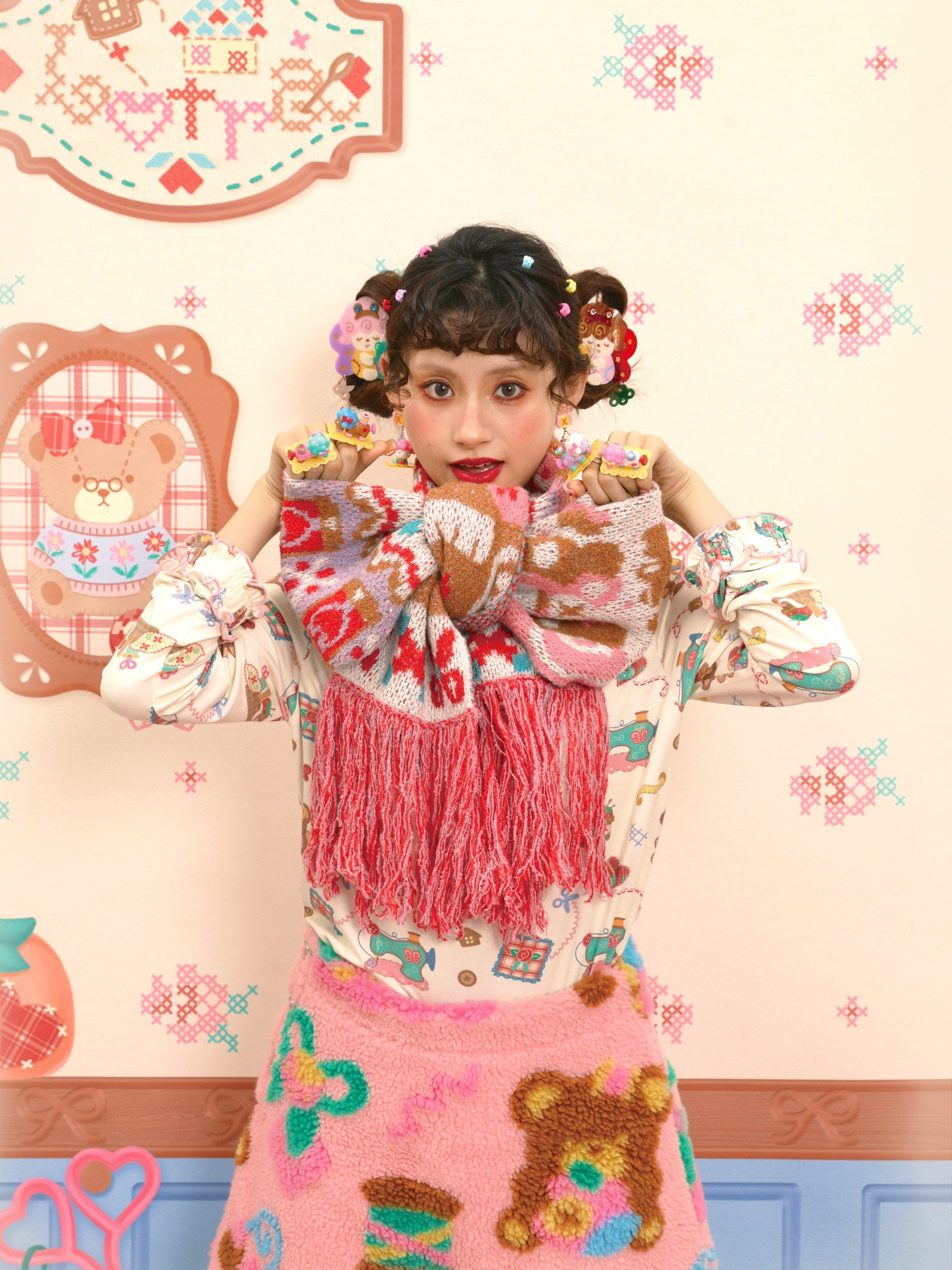 Lutra Jump - Decora Bunny Knit Fringe Scarf scarf Lutra Jump