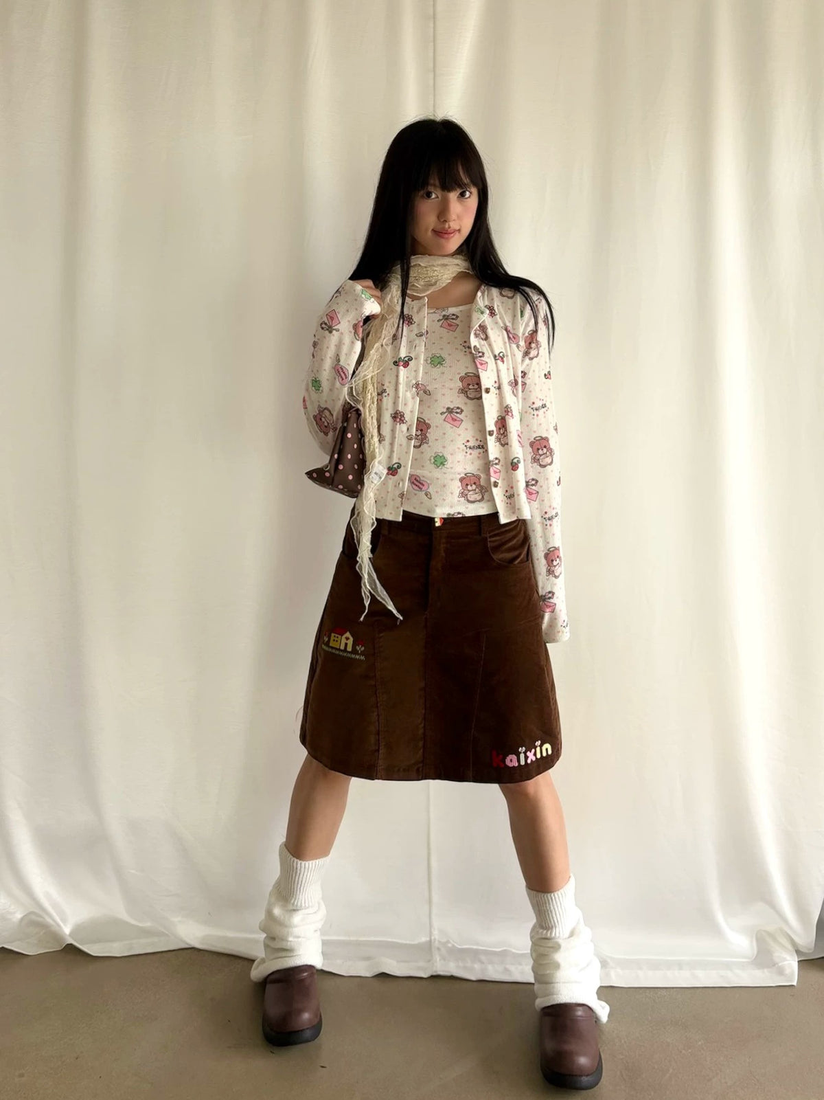 开心招待所秋冬新款棕色灯芯绒刺绣百搭半身裙女 skirt KaiXin hostel