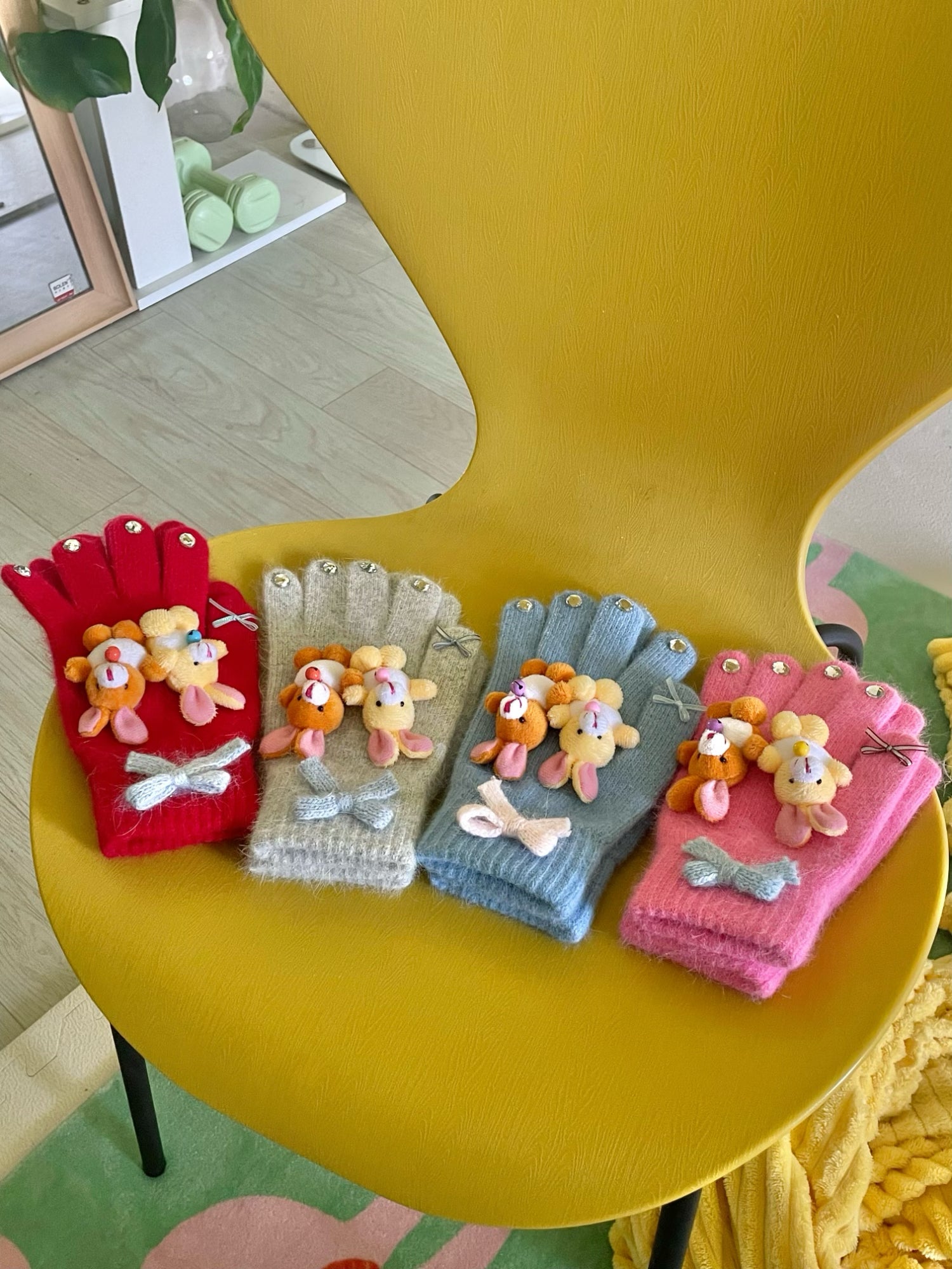 Salty Gummy - Decora Kei Plush Bear Bow Gloves gloves Salty Gummy