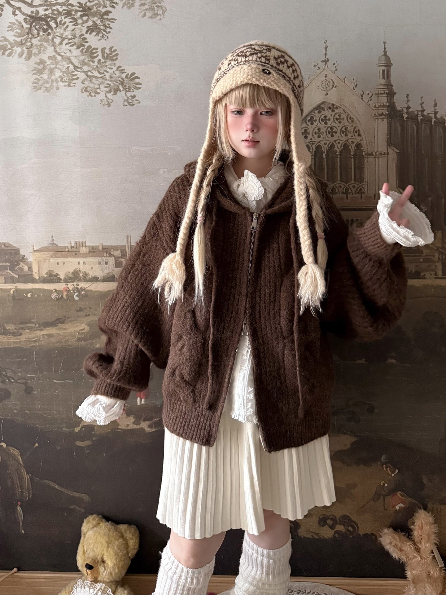 Labeau - Vintage Chunky Knit Hooded Cardigan cardigan Labeau Brown