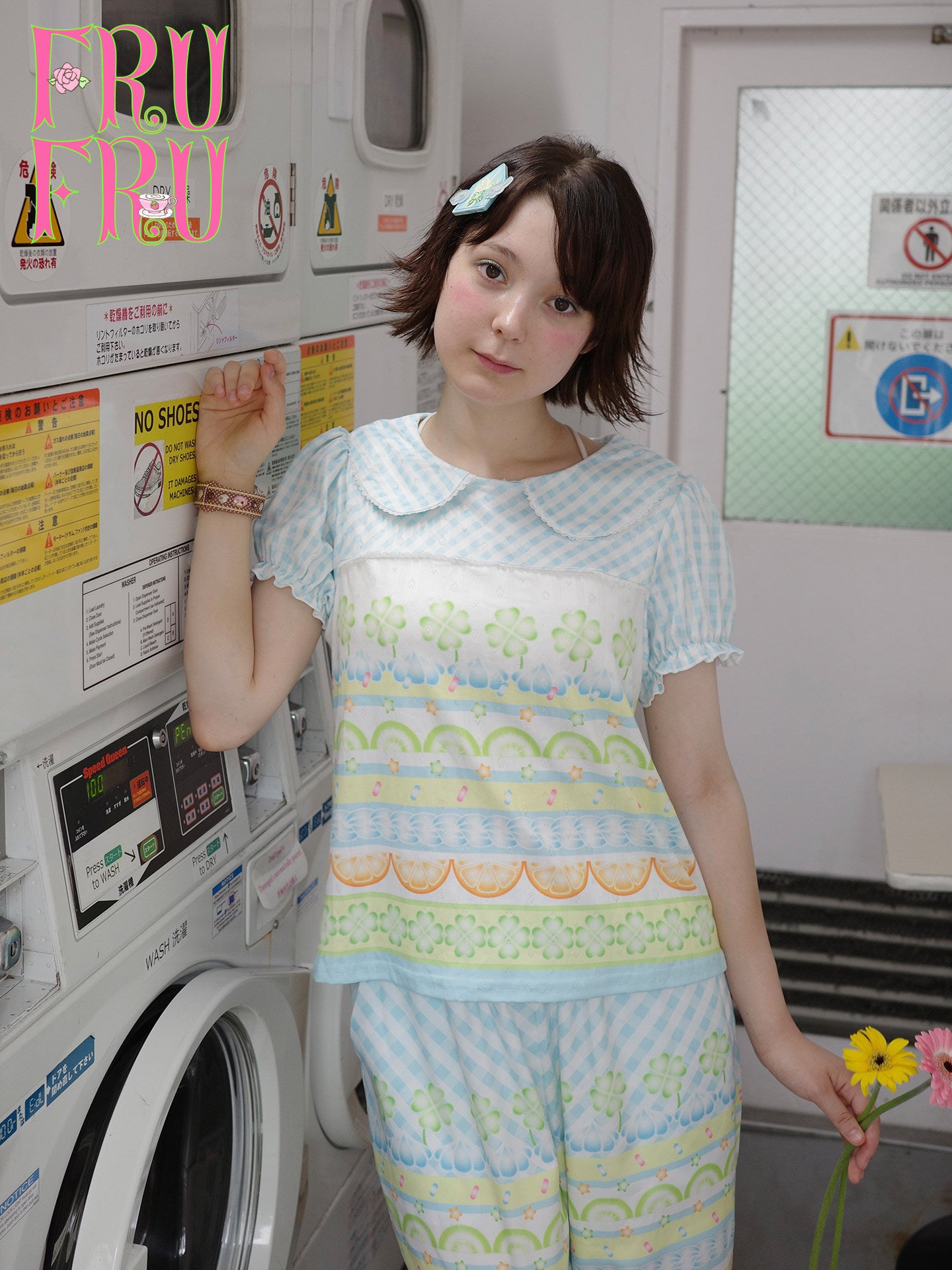 frufru - Strawberry Lime Clover Print T-Shirt | Kawaii Harajuku Summer Fashion blouse frufru