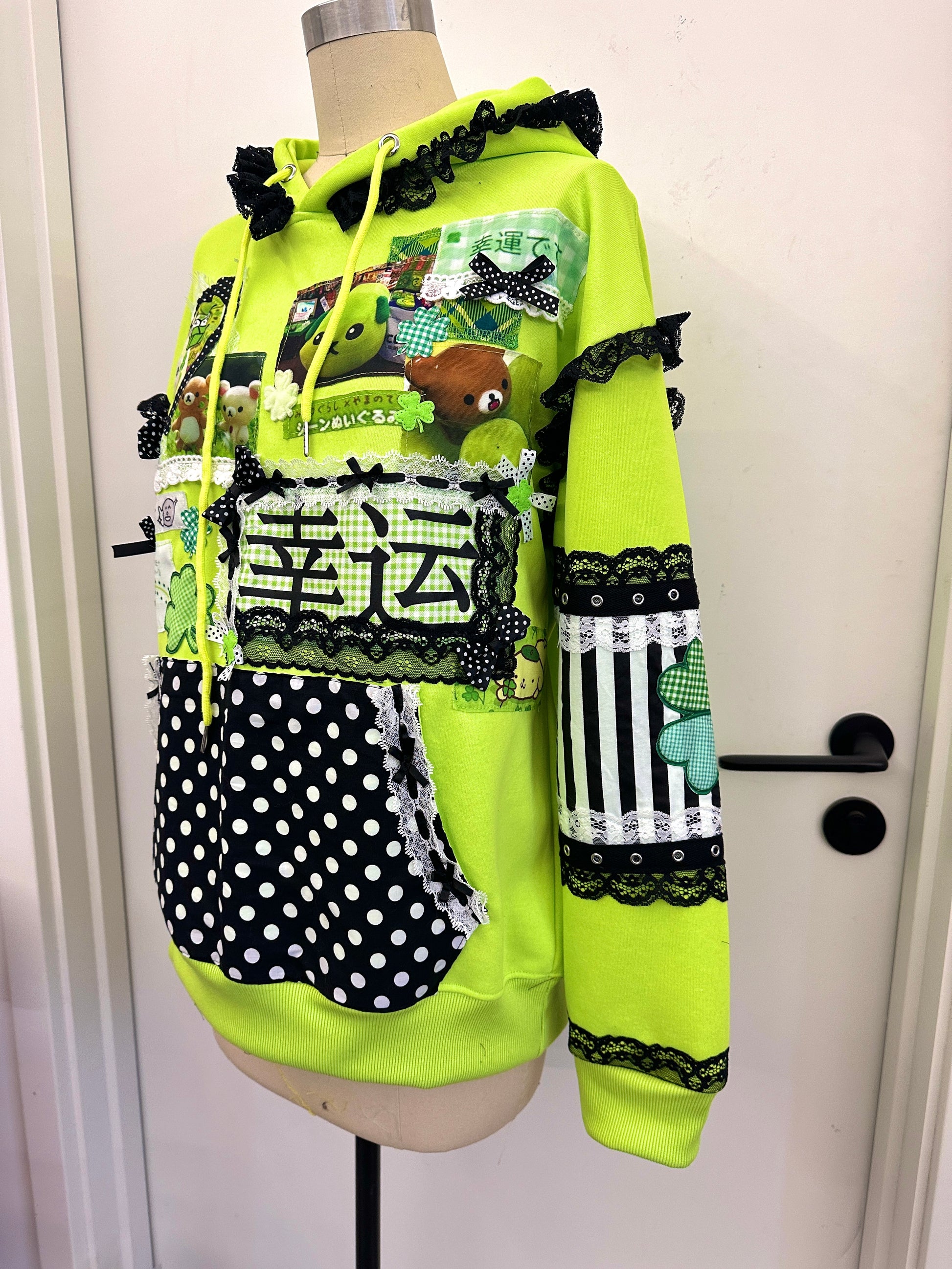 RedDevil - Decora Kei Neon Green Clover Lace Sweatshirt hoodie Red Devil