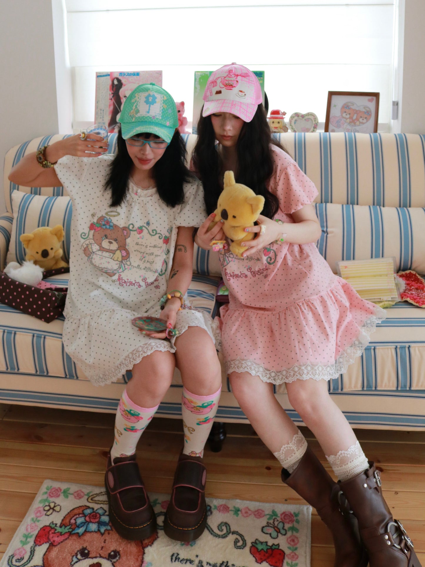 KaiXin Hostel - Bear Strawberry Lace T-Shirt Dress dress KaiXin hostel