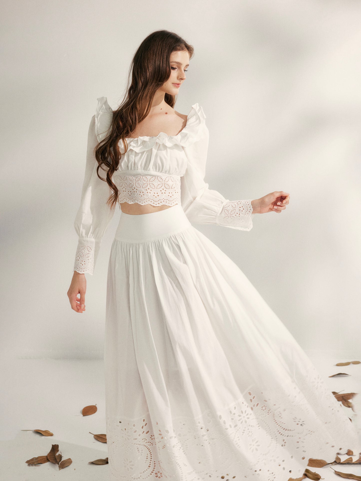 YZZI HE - Lily of the Valley Embroidered Two-Piece Set set YZZI HE