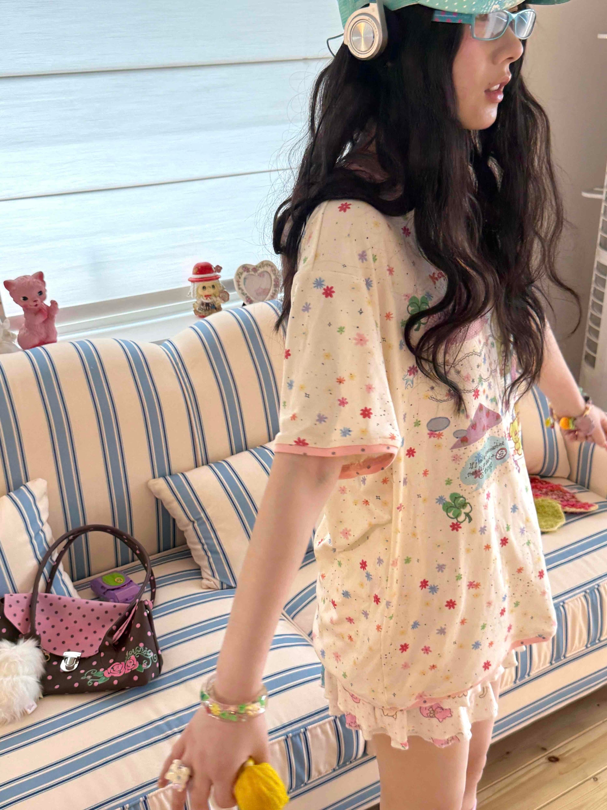KaiXin Hostel - Floral Print Loose T-Shirt tee KaiXin hostel