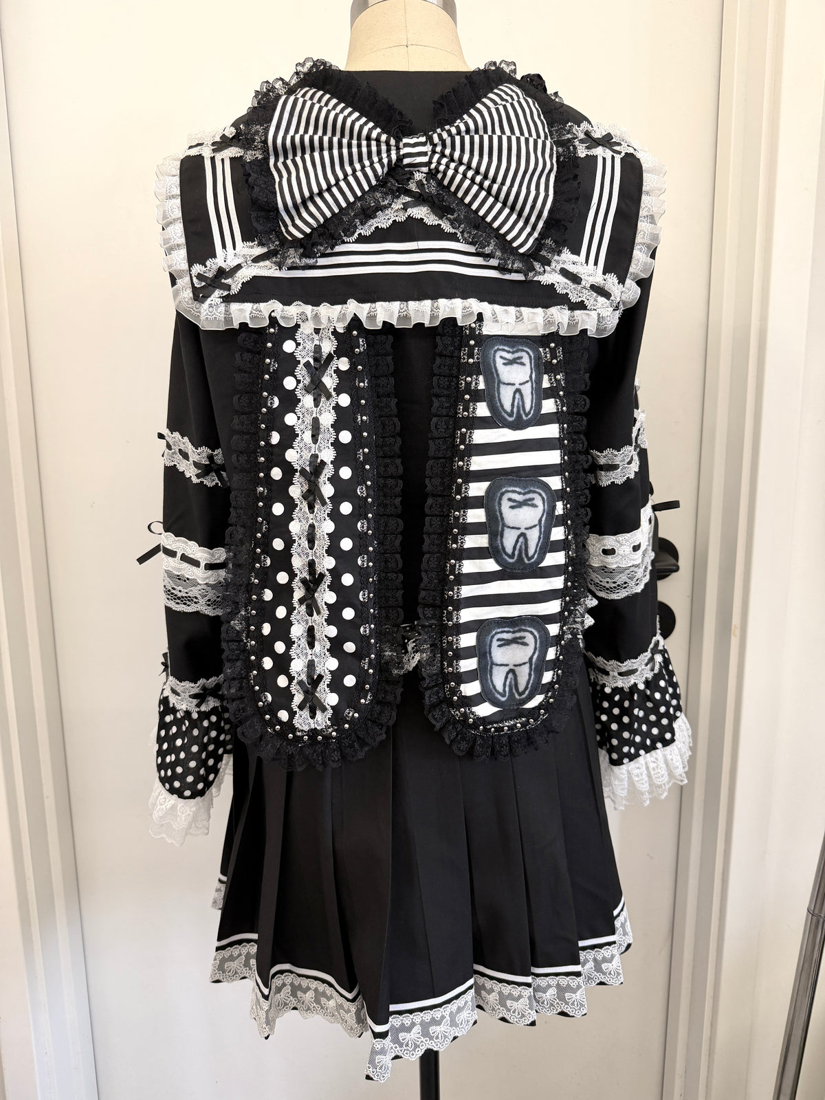 Red Devil - Black White Polka Dot Sailor Set shirt Red Devil